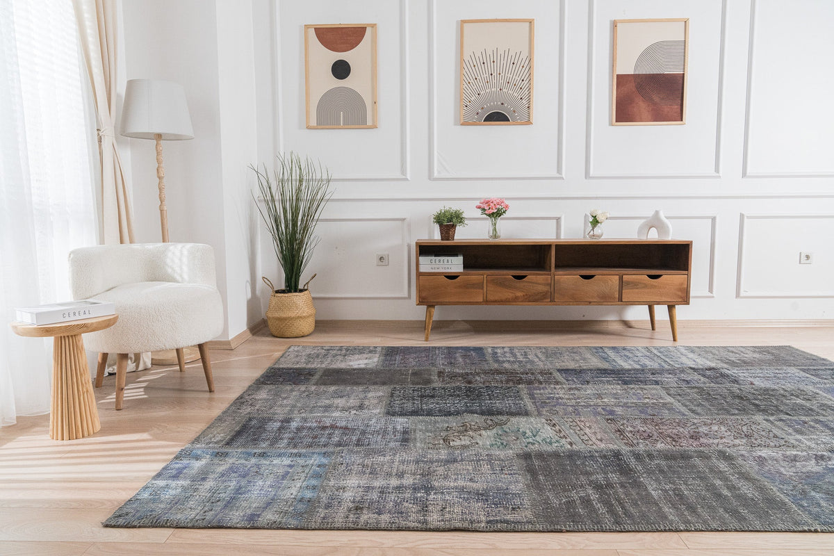Aidan - Elegant Living Room Rug, Antique Charm