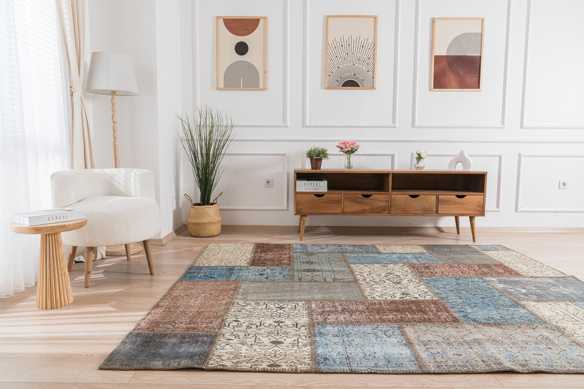 Jules - Elegant Living Room Rug, Antique Charm