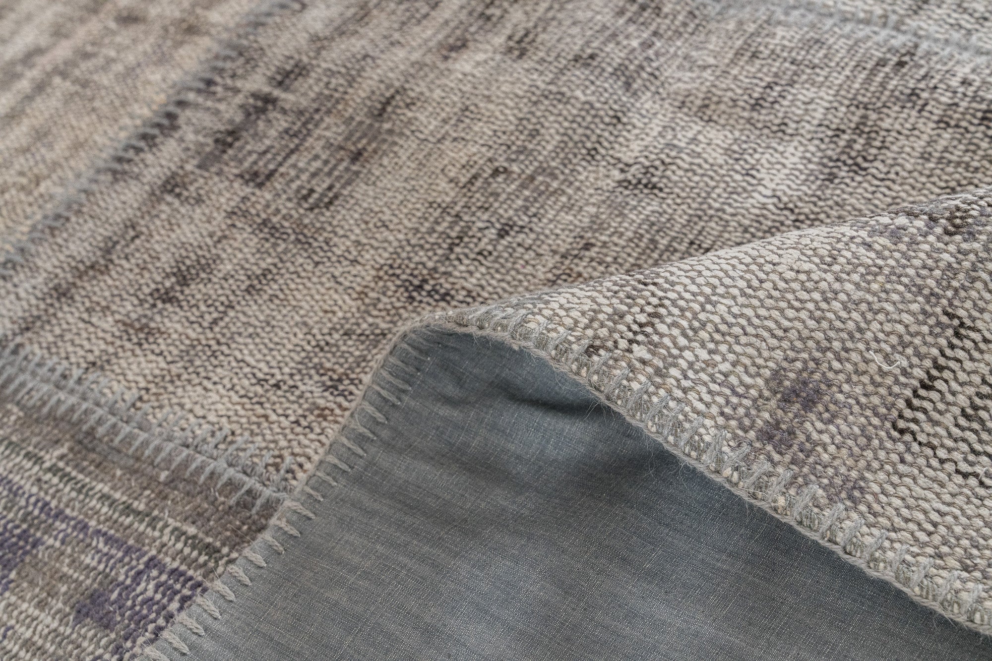 Jalilah - Oriental Rug, Exquisite Antique Design