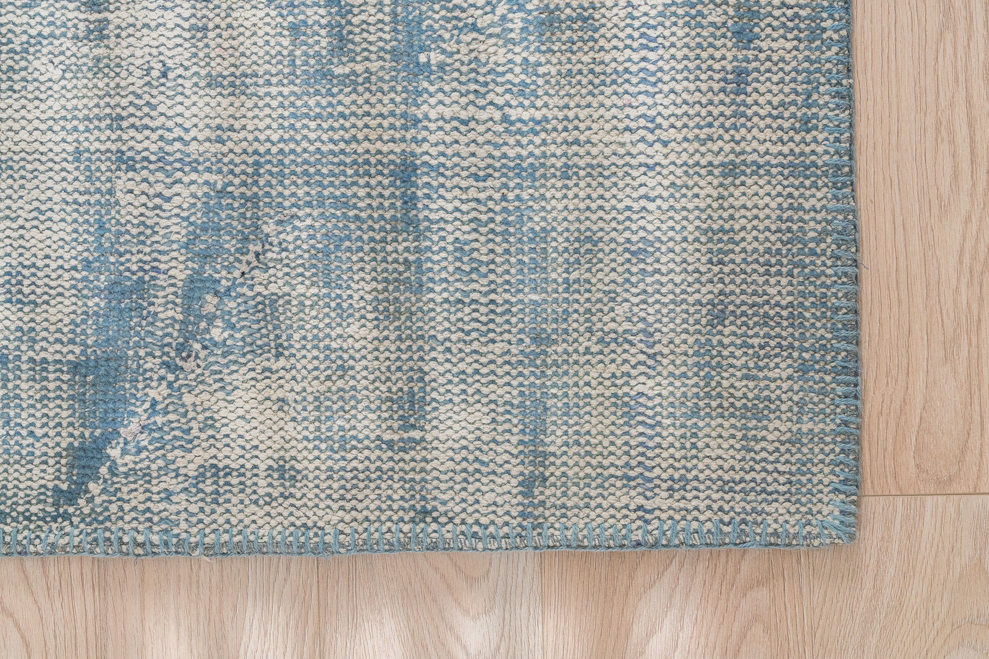 Rowina - Turkish Rug, Authentic and Vintage