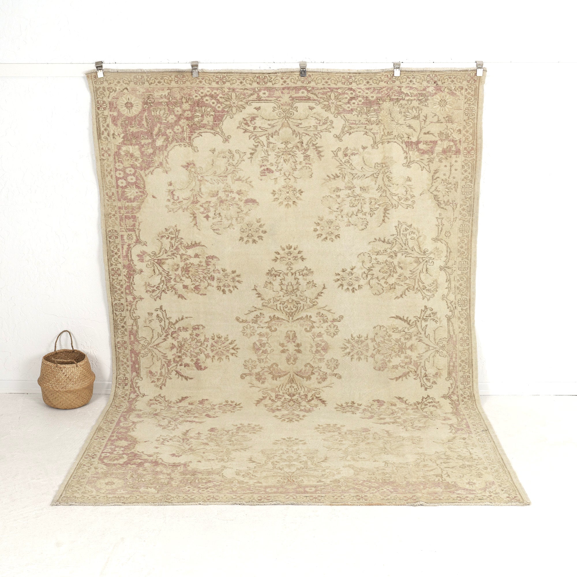 Zanda - Handmade Turkish Rug, Rich in Tradition