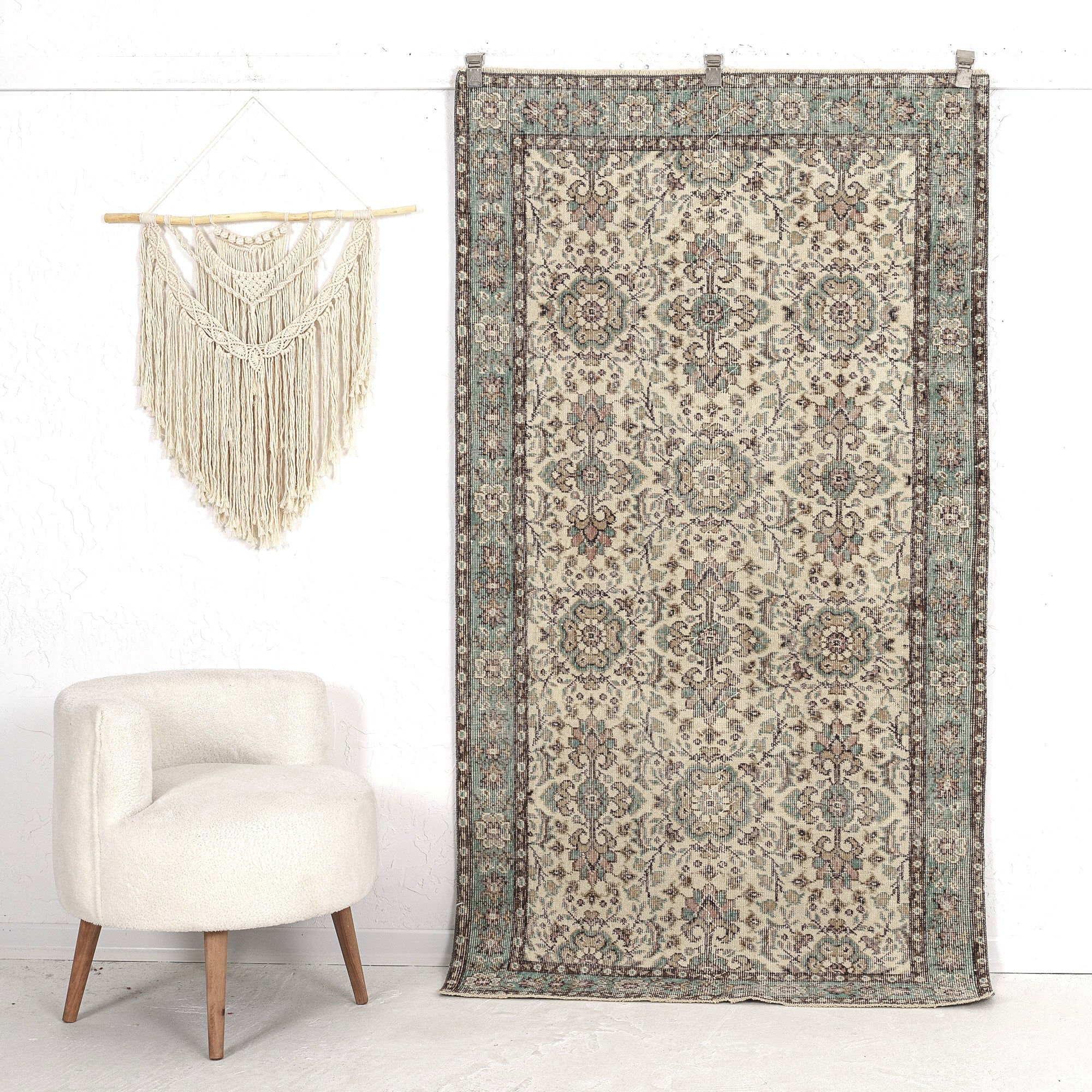 Joyanne - Turkish Rug, Vintage Charm for Modern Spaces