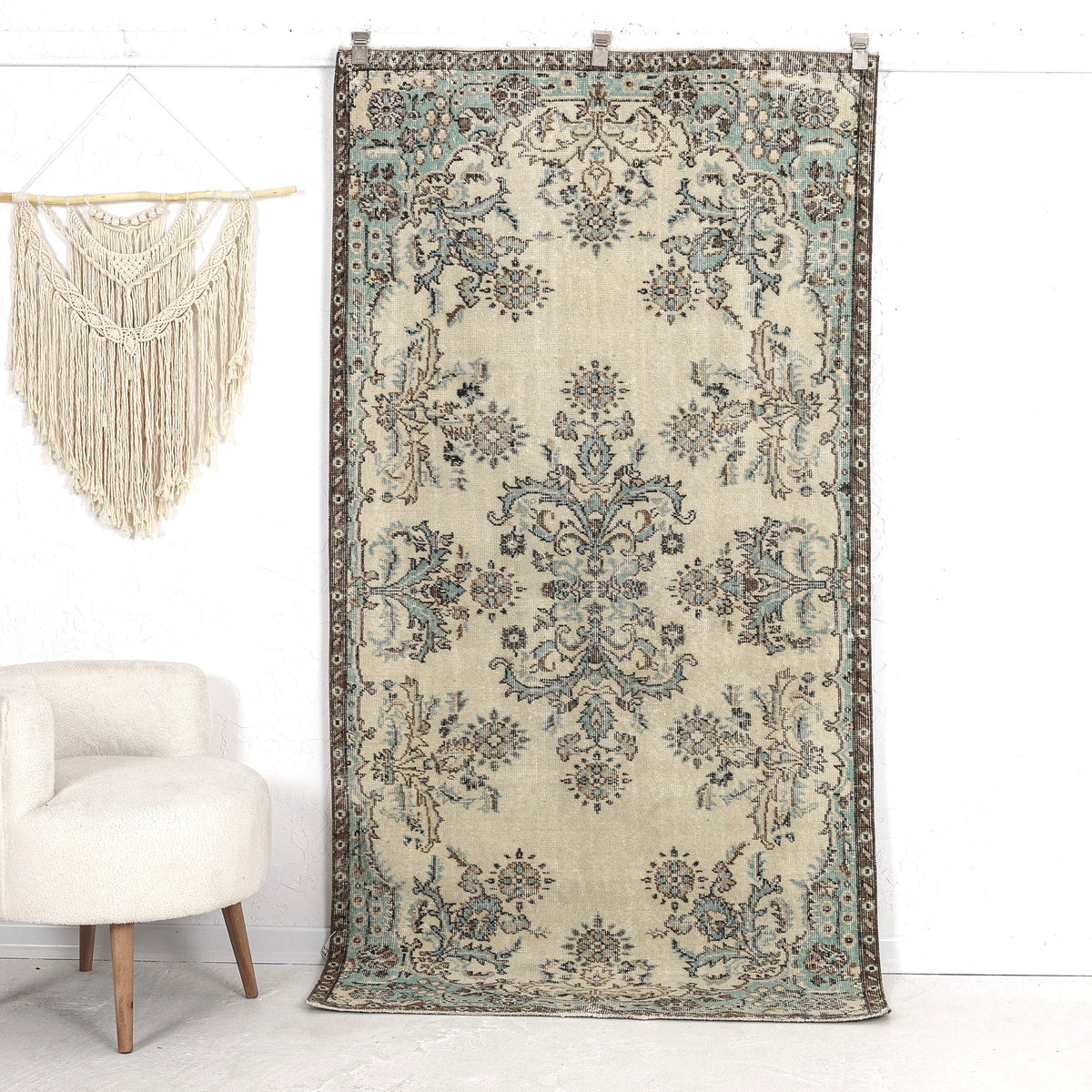 Kyanna - Dining Room Rug, Classic Artisan Crafted