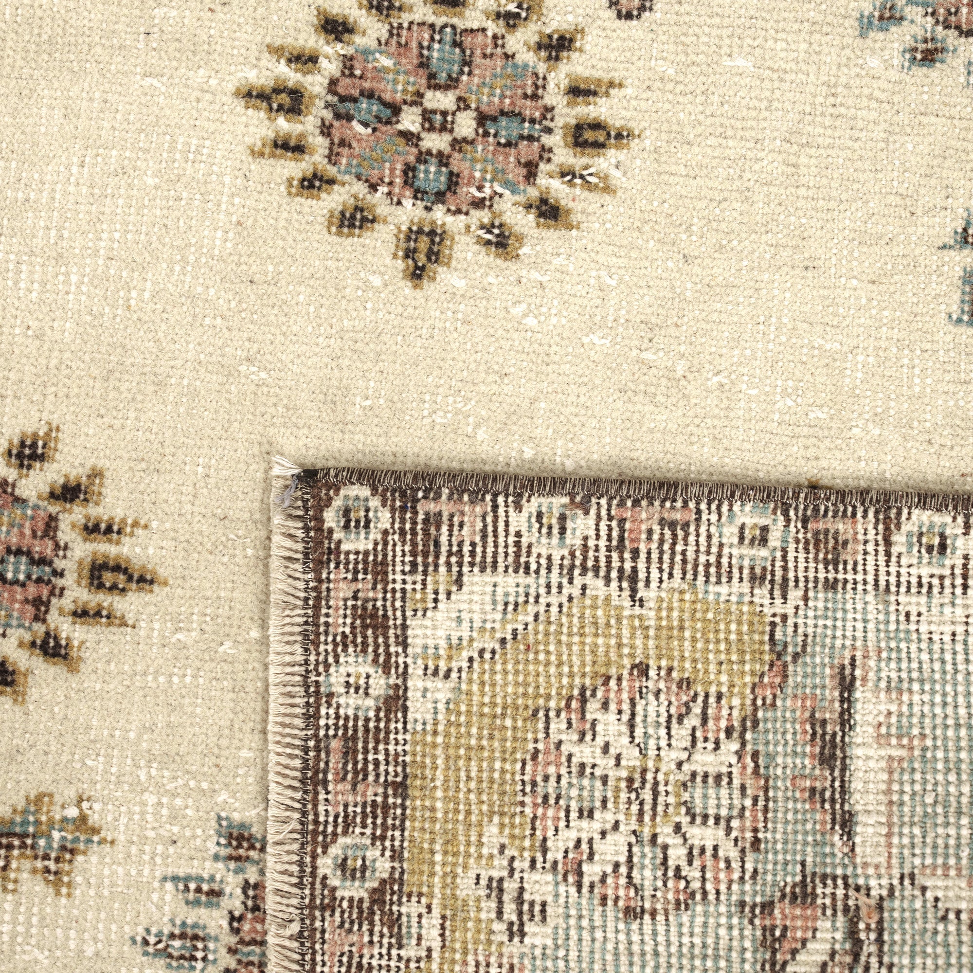 Lareine - Dining Room Rug, Authentic Oriental Design