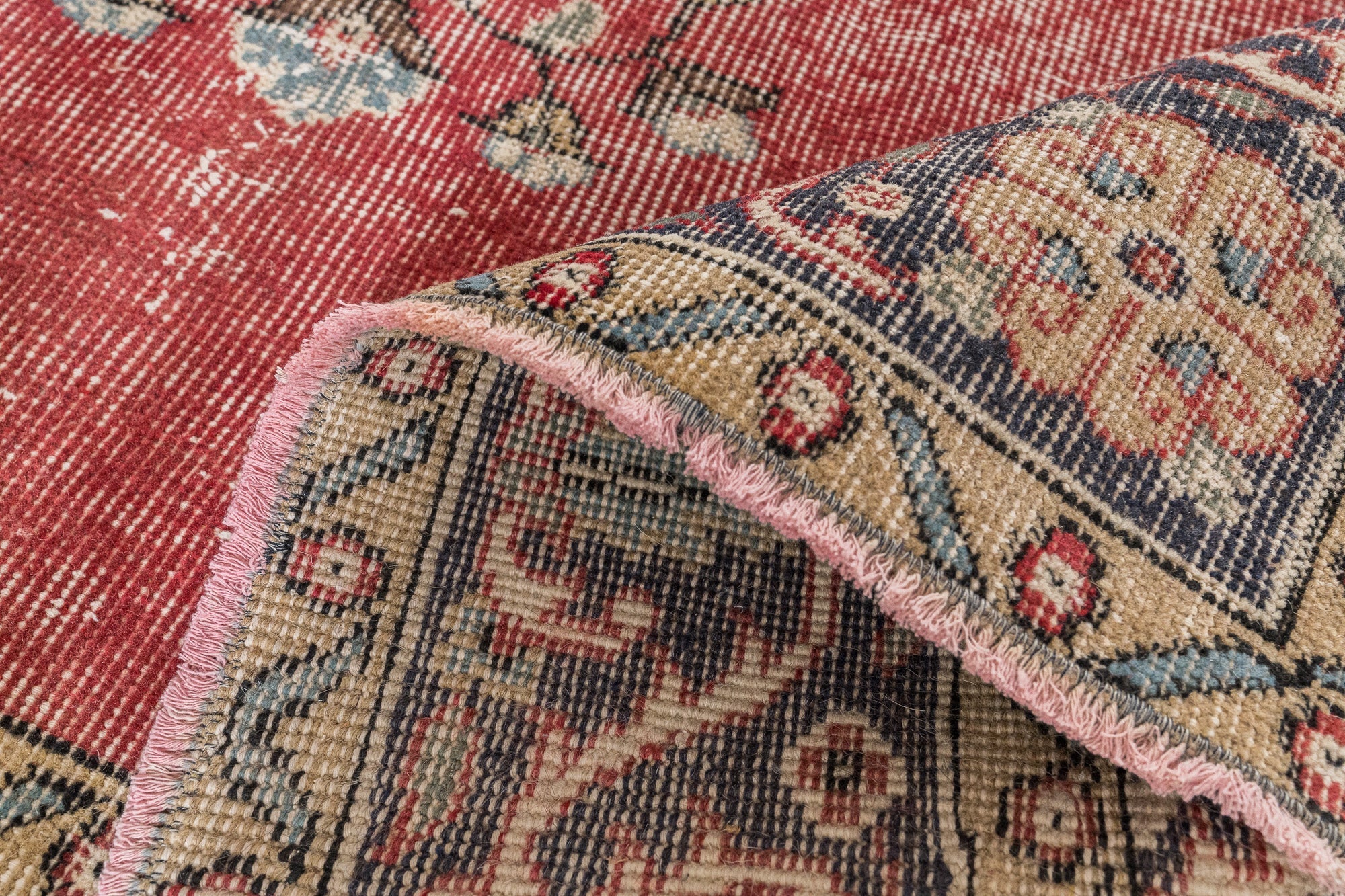 Gaiana - Vintage Persian Rug, Handwoven Masterpiece