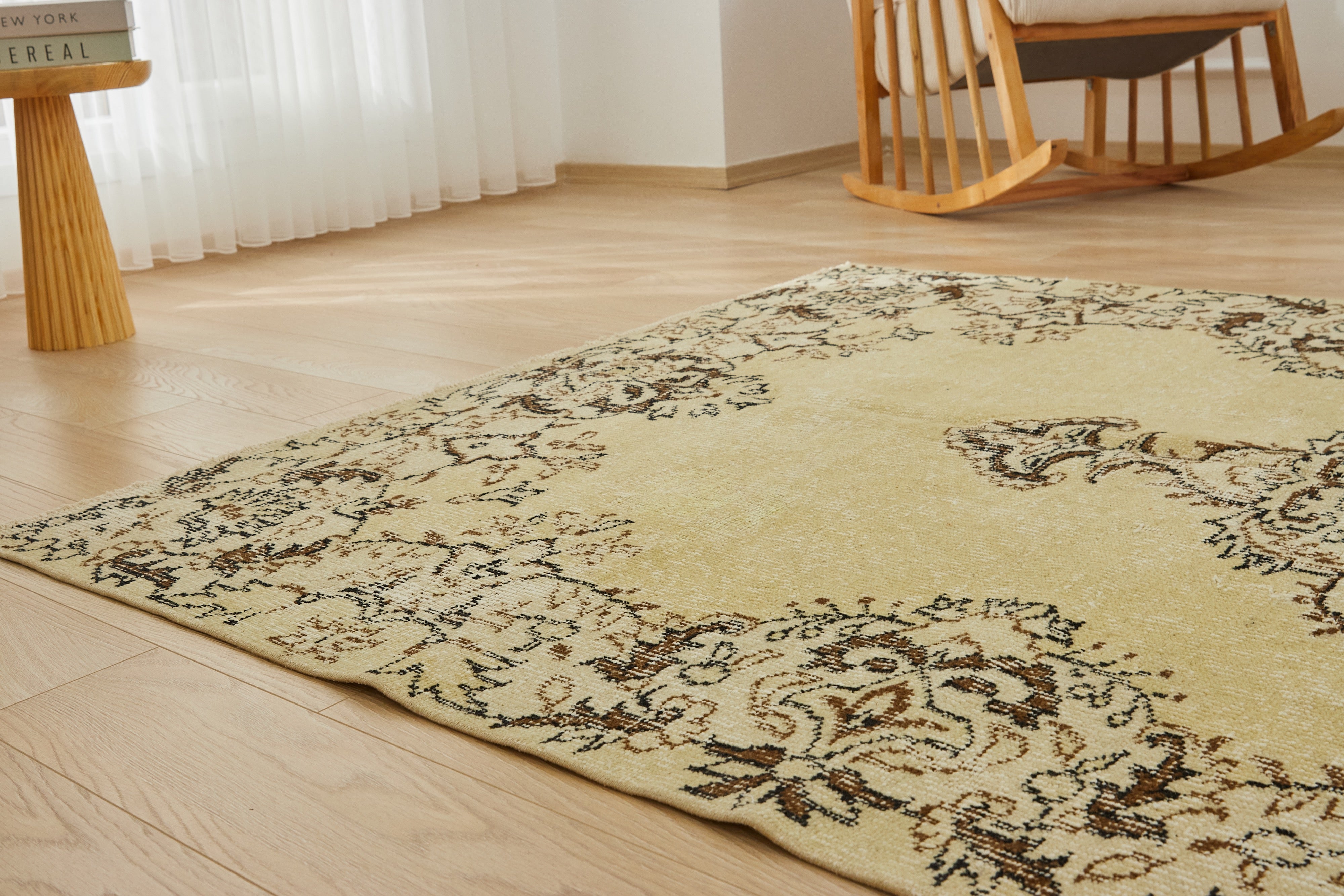 Turkish Medallion Craft - Vivienne's Artisan Weaving