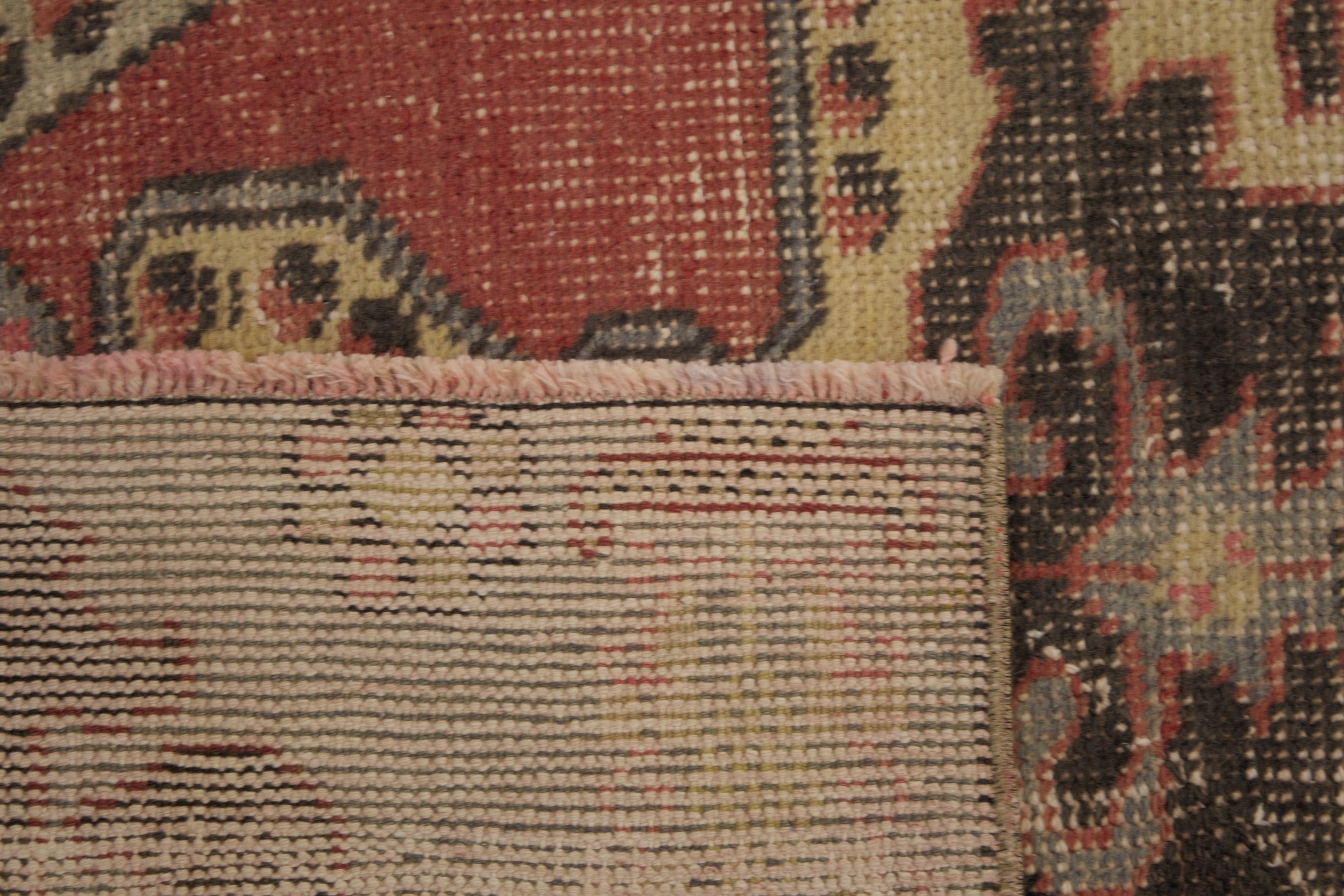 Handwoven tradition meets modern style. The Vorena Rug. | Kuden Rugs