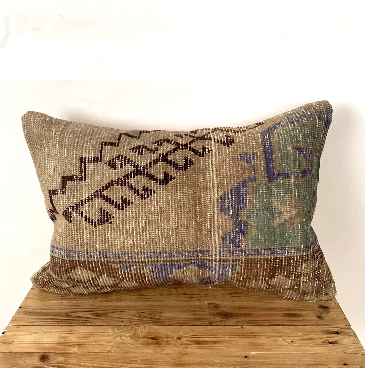 Uda - Persian Pillow Cover