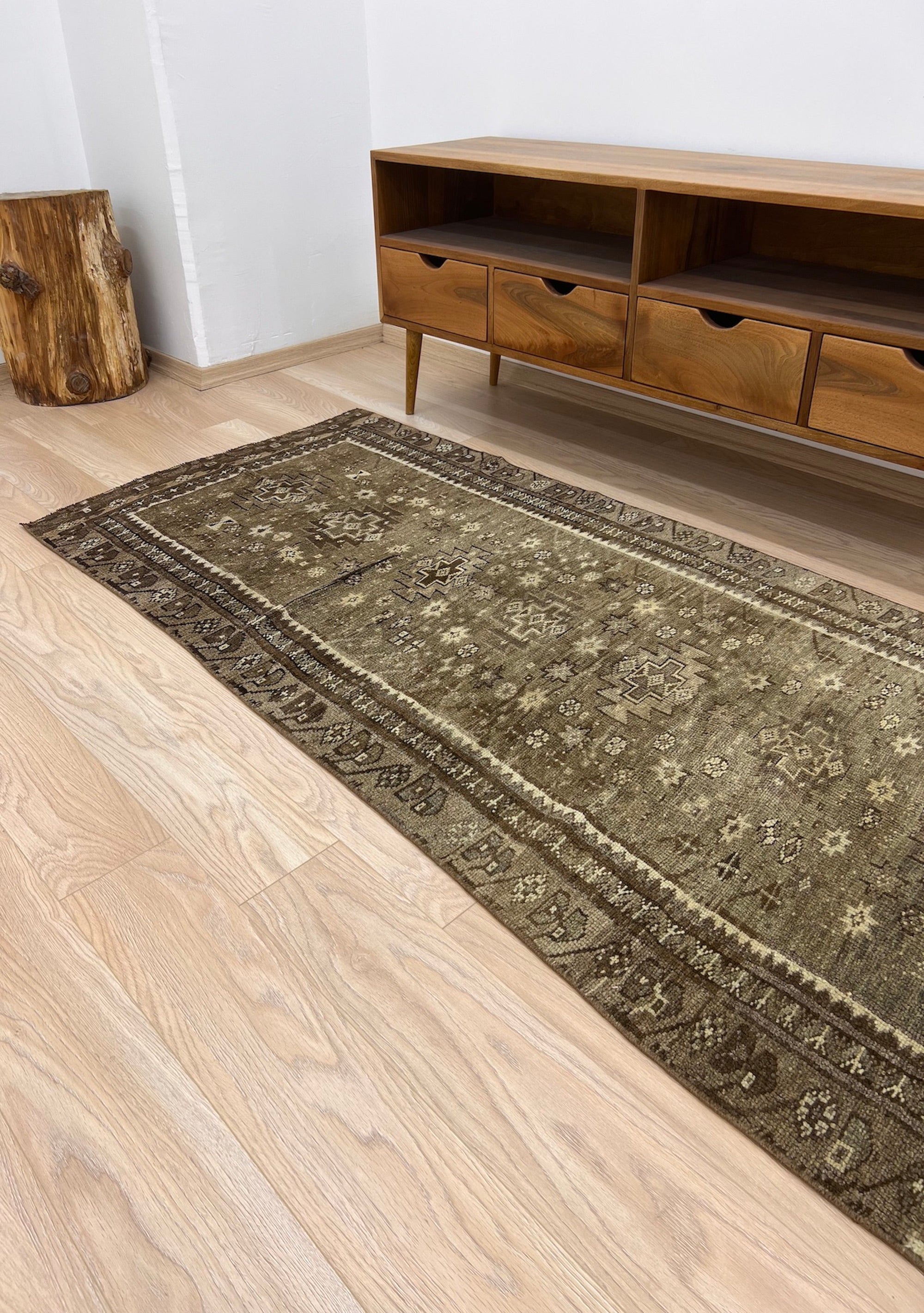 Kourtney - Vintage Turkish Rug Runner - kudenrugs