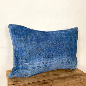 Gerry - Navy Blue Silk Pillow Cover - kudenrugs