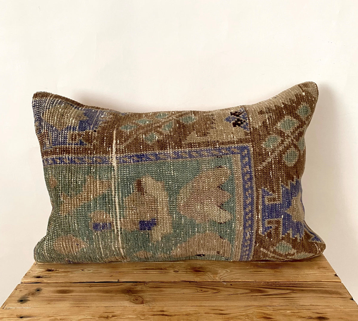 Halimah - Persian Pillow Cover - kudenrugs