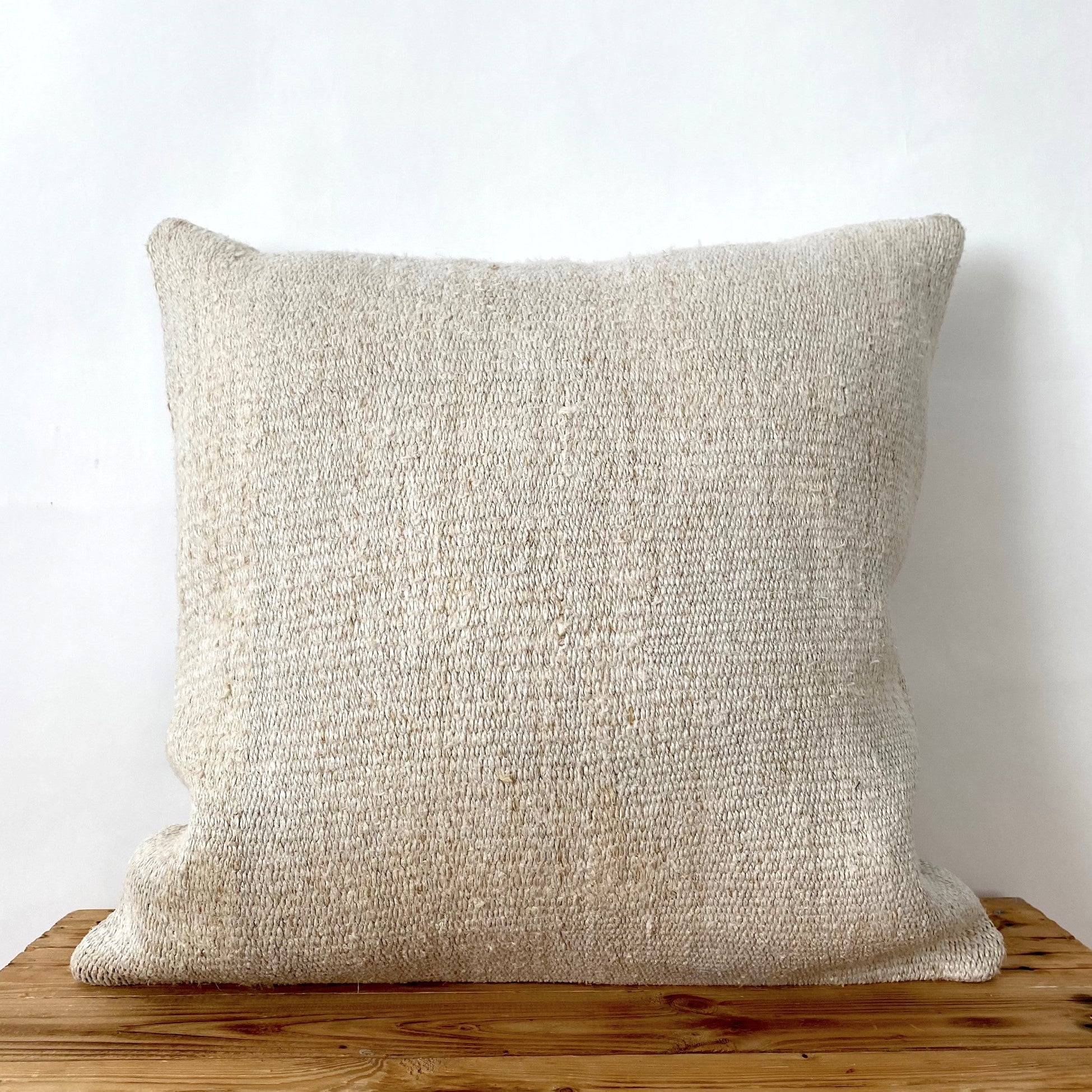 Bijoux - Beige Hemp Pillow Cover - kudenrugs