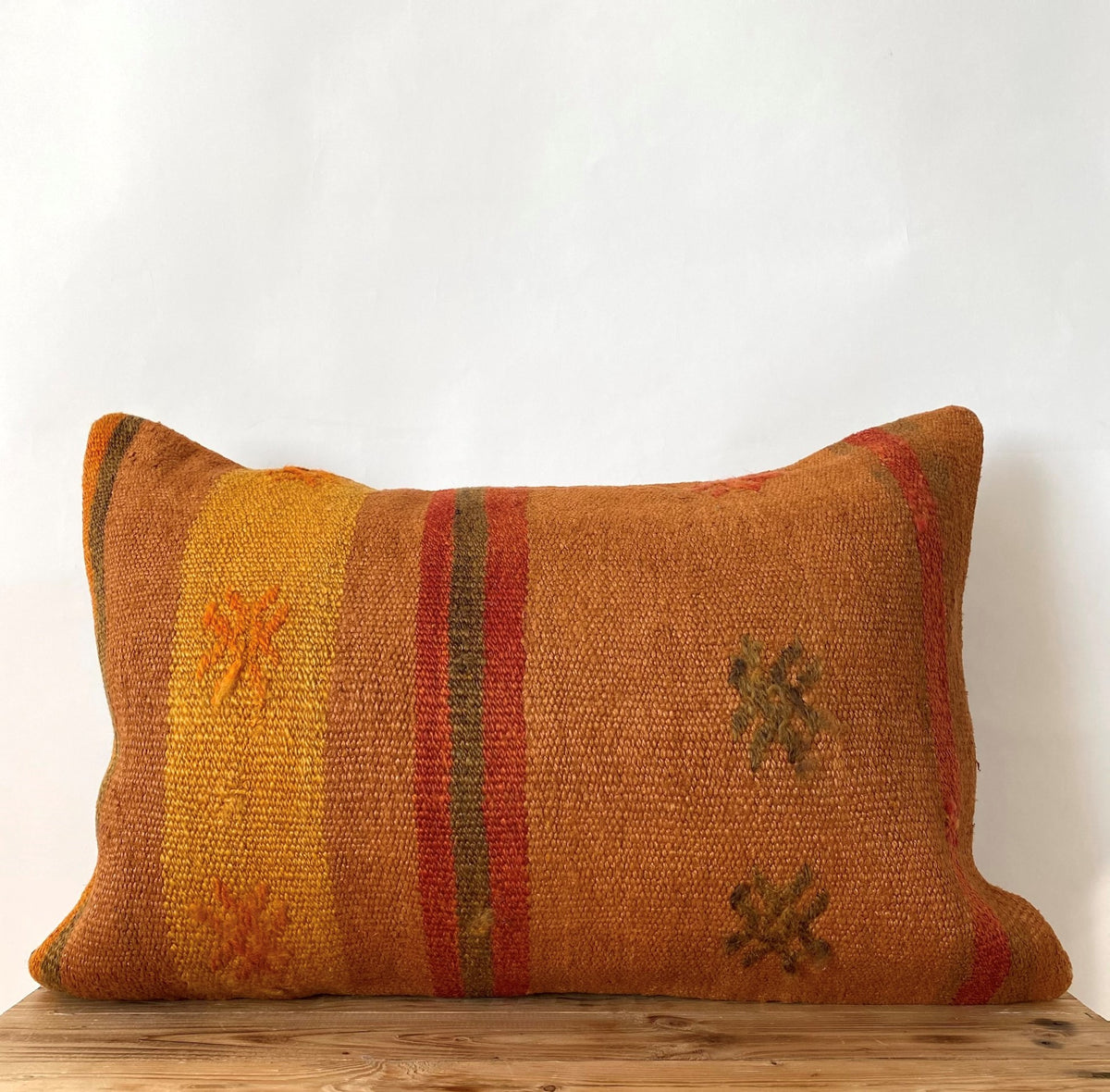 Chauntel - Brick Hemp Pillow Cover - kudenrugs