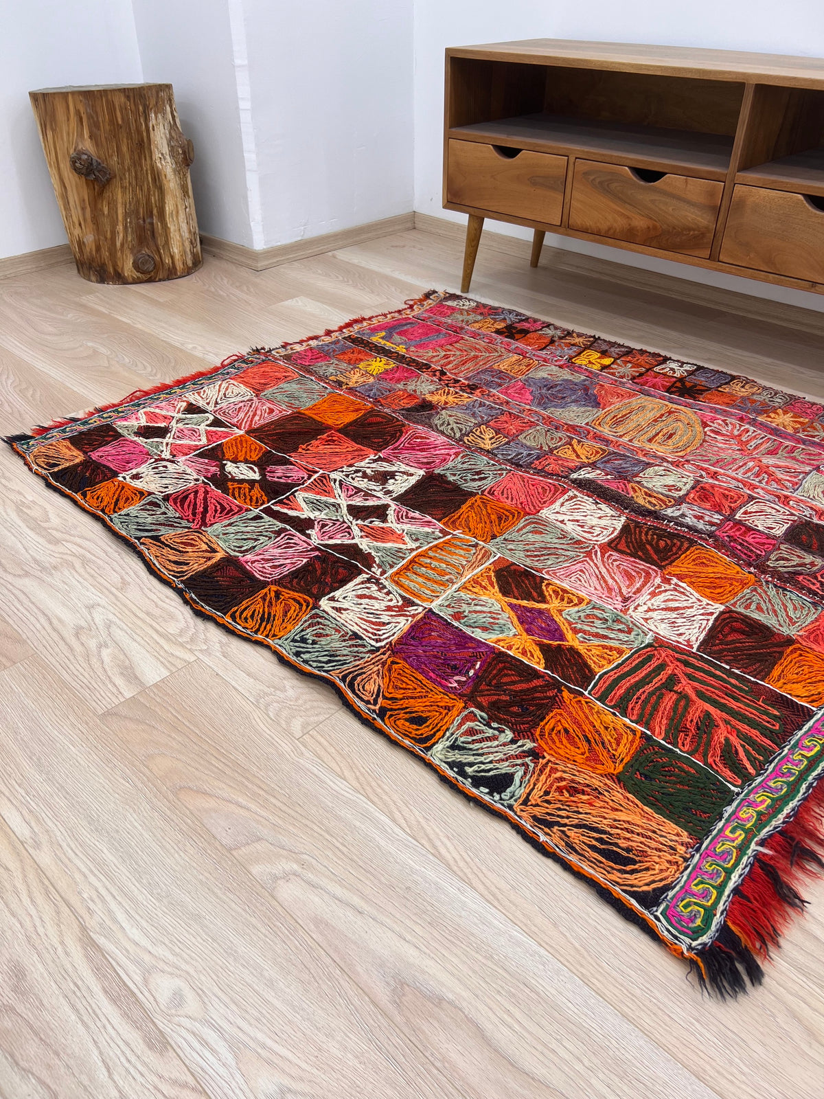 Akosua - Multi Color Turkish Kilim Rug - kudenrugs