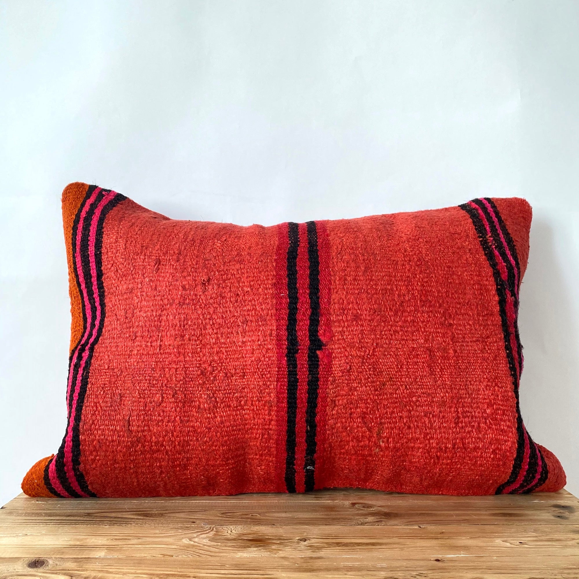 Cindeigh - Red Hemp Pillow Cover - kudenrugs