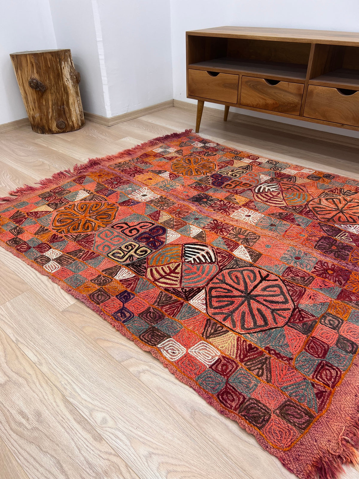 Allythia - Multi Color Turkish Kilim Rug - kudenrugs