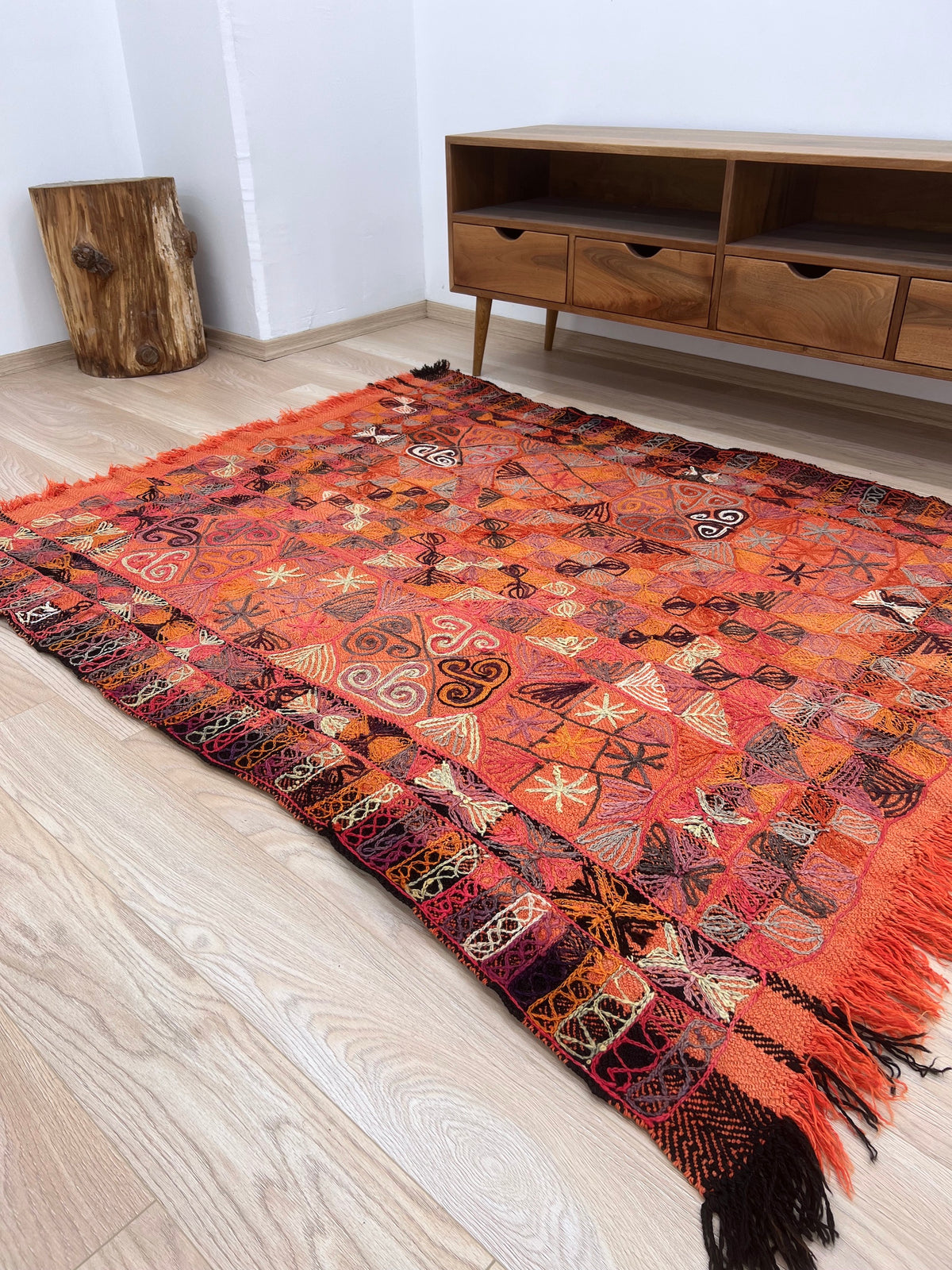 Alodia - Multi Color Turkish Kilim Rug - kudenrugs