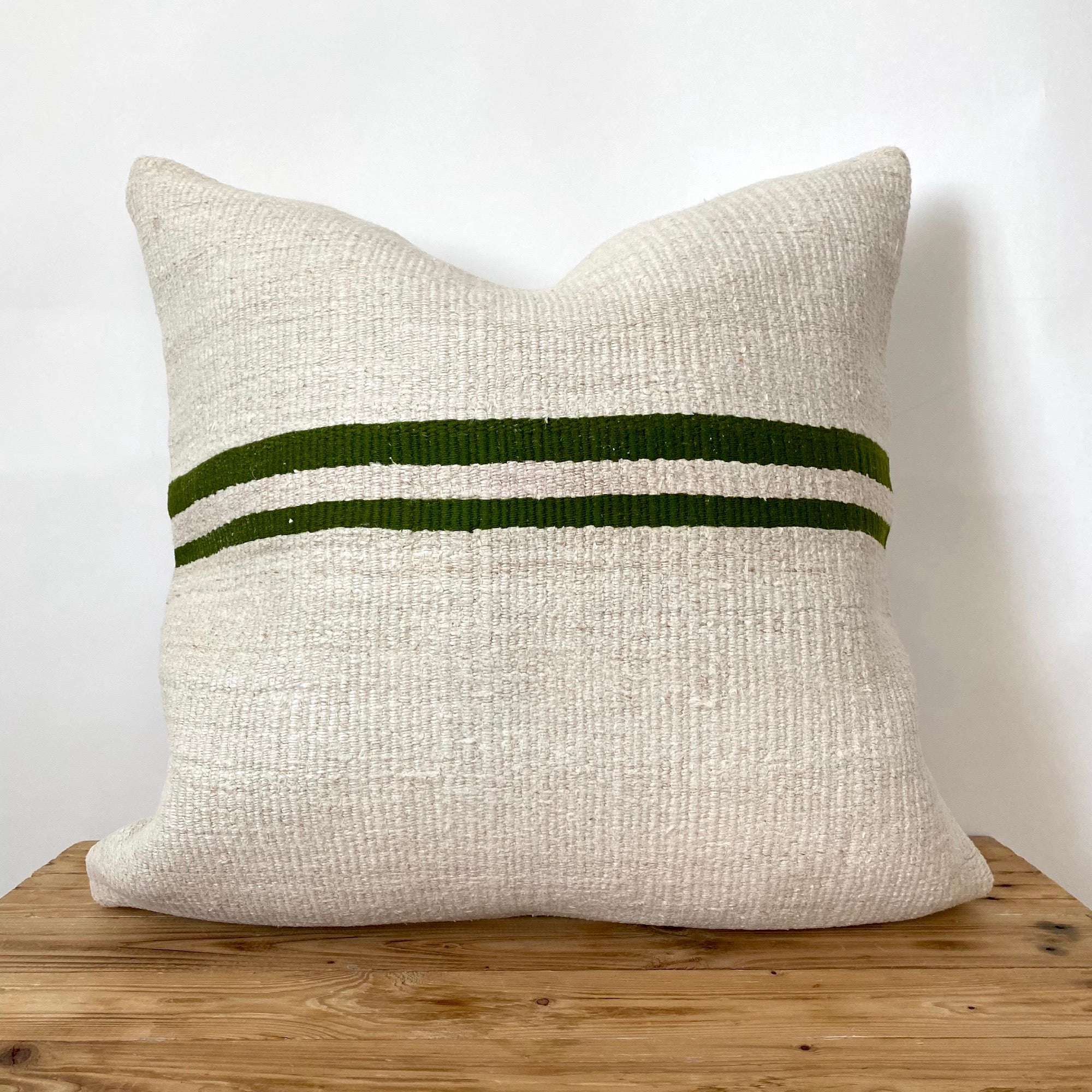 Flavia - White Hemp Pillow Cover - kudenrugs