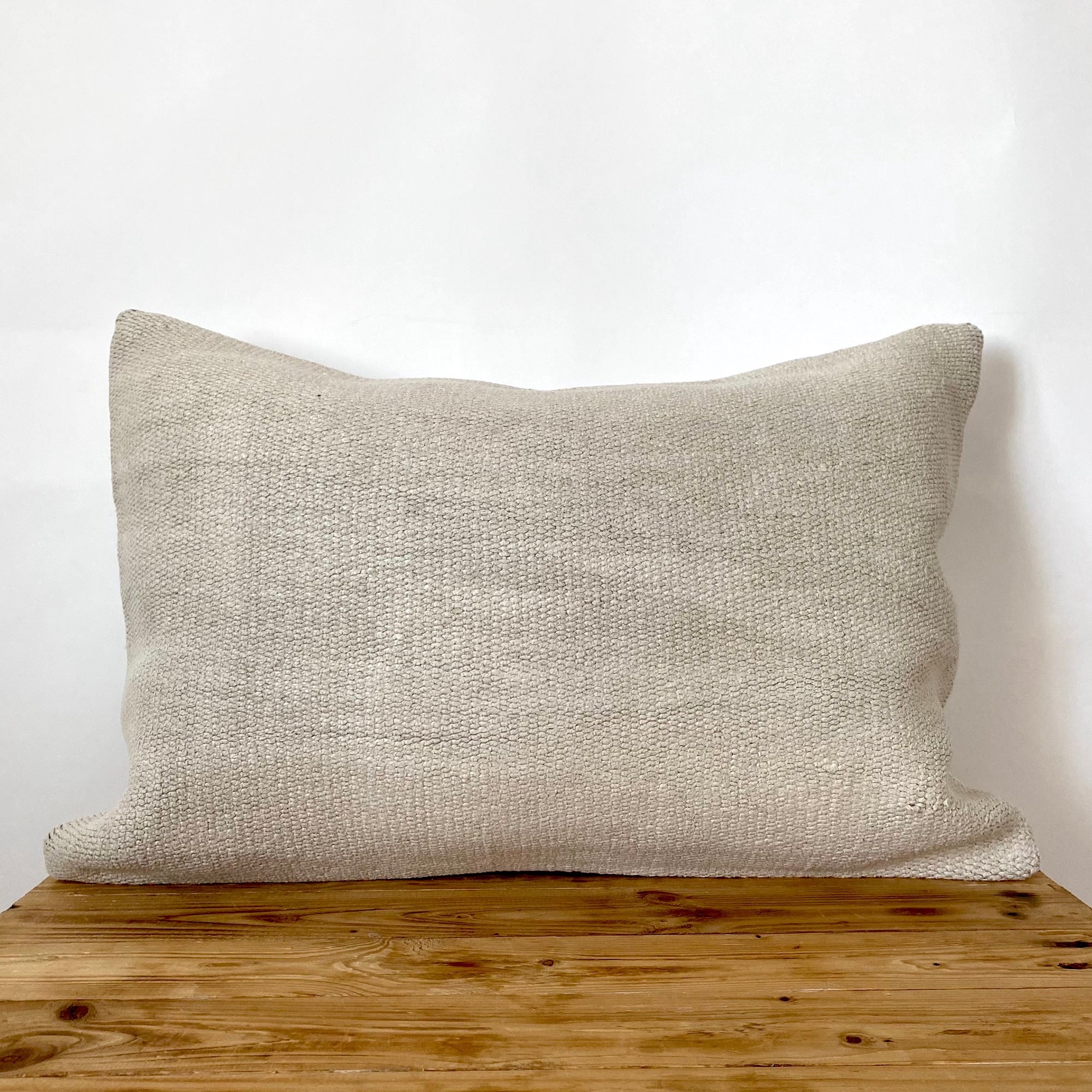 Fionna - Beige Hemp Pillow Cover - kudenrugs