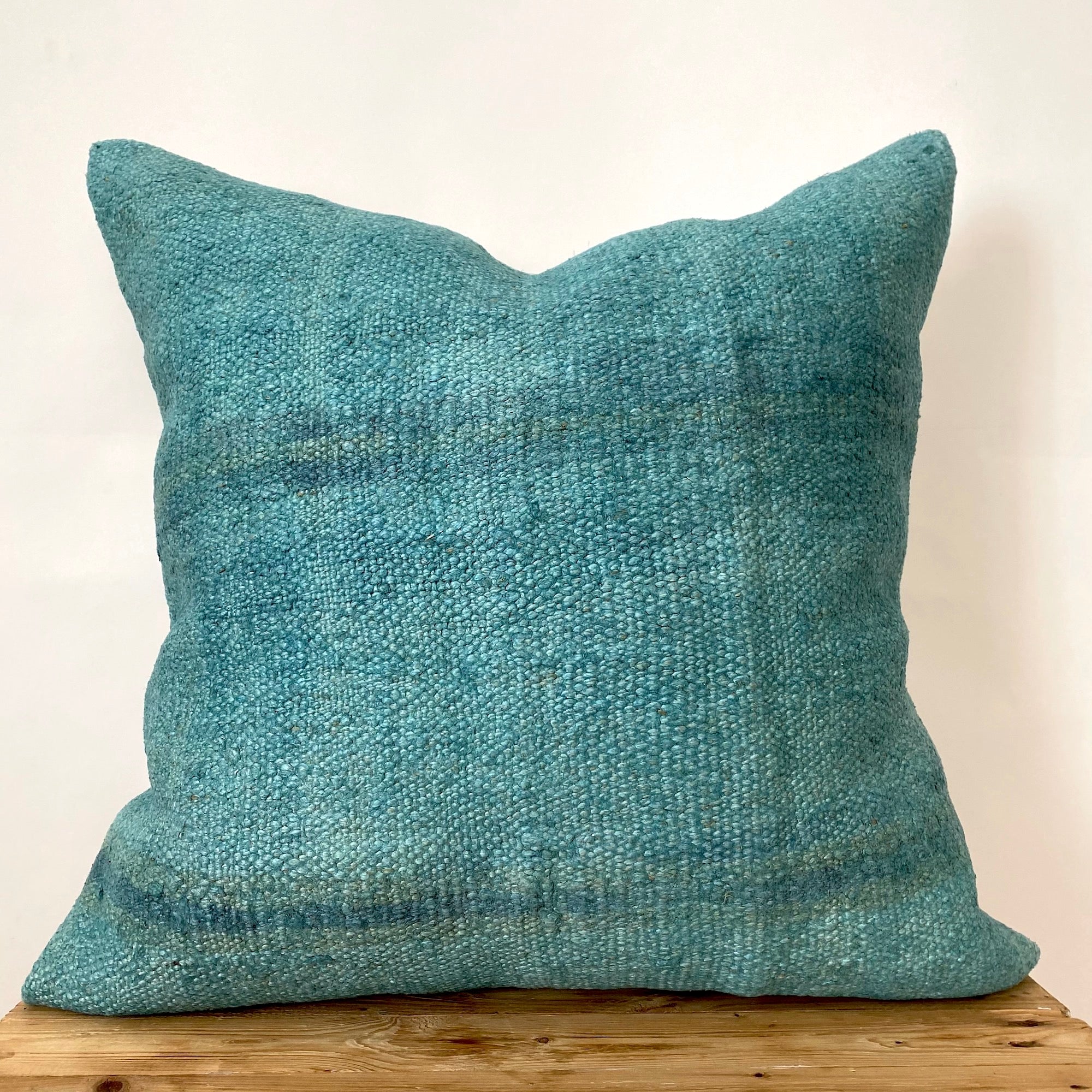 Flourette - Turquoise Hemp Pillow Cover - kudenrugs