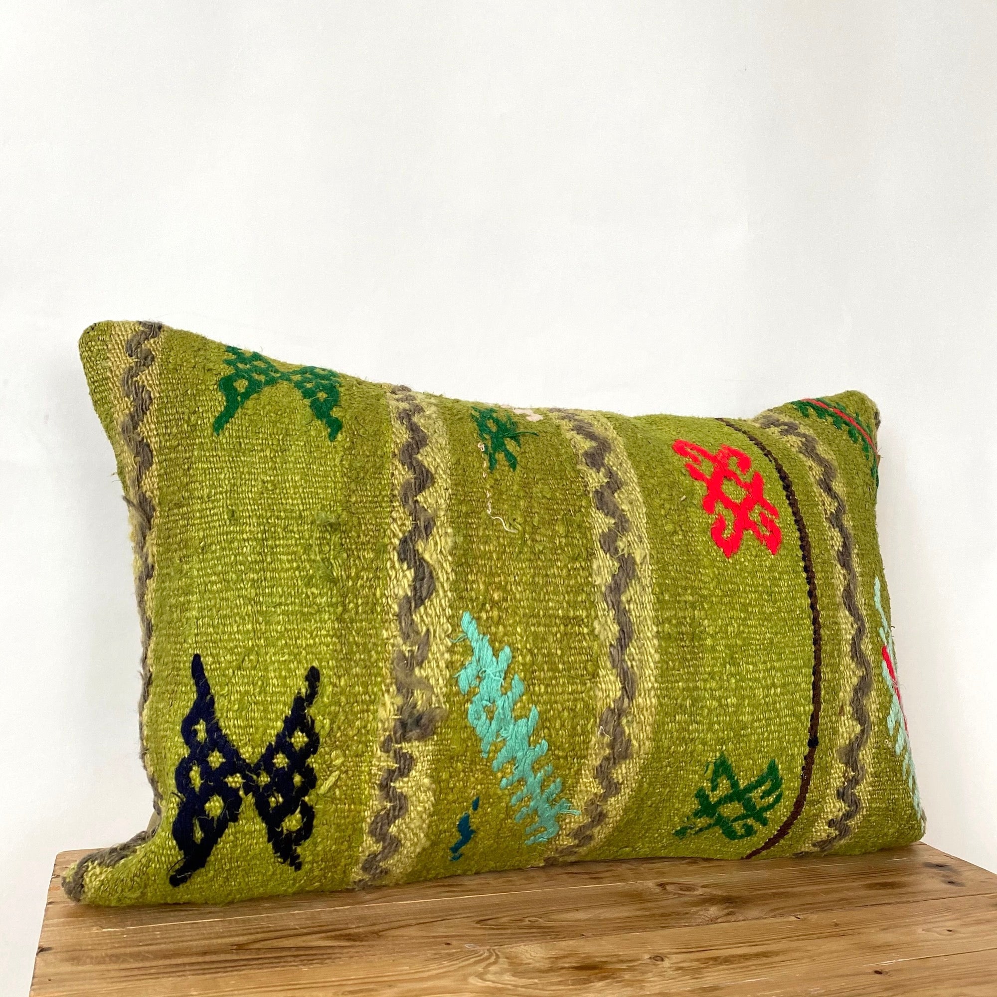 Gervis - Olive Green Hemp Pillow Cover - kudenrugs