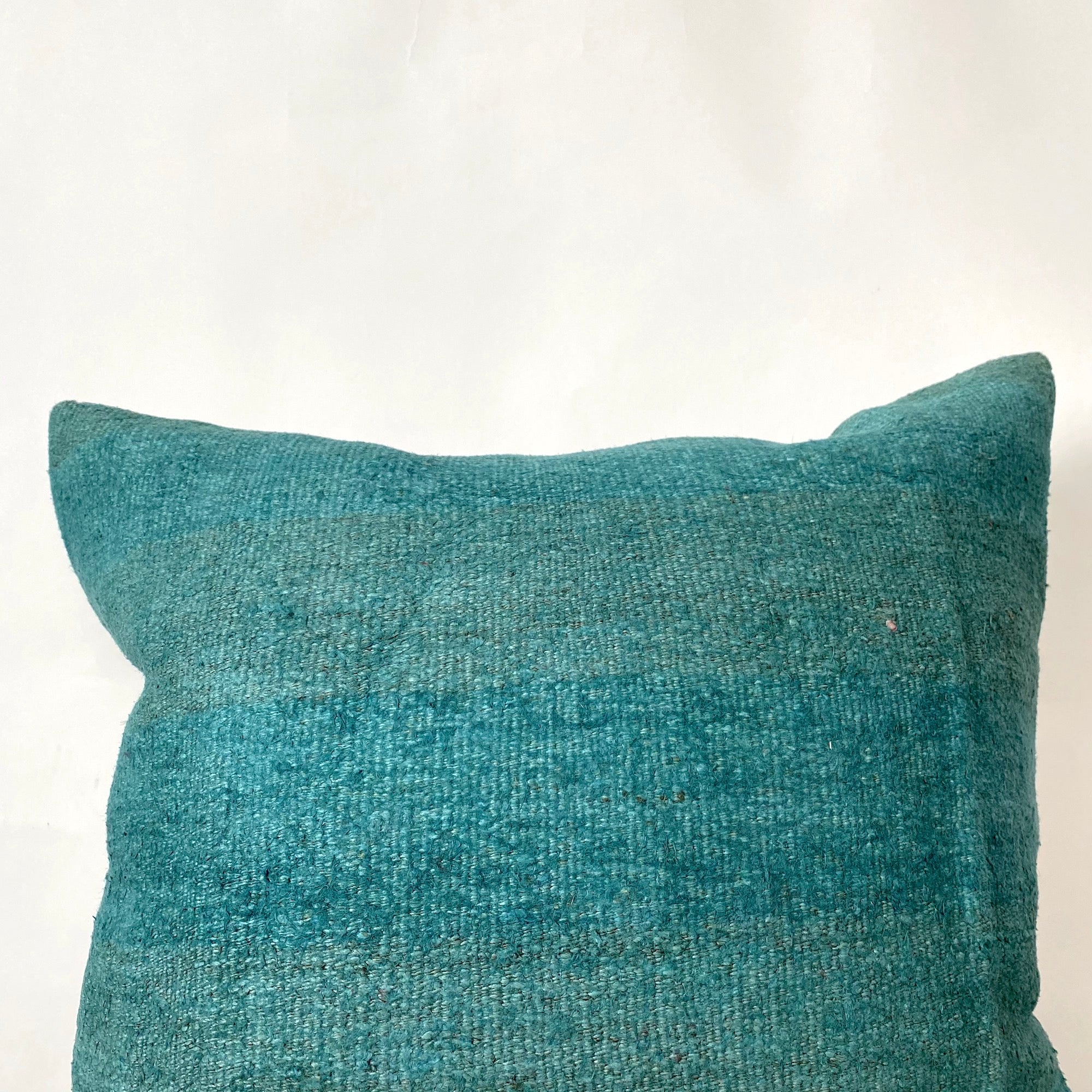 Gilane - Turquoise Hemp Pillow Cover - kudenrugs
