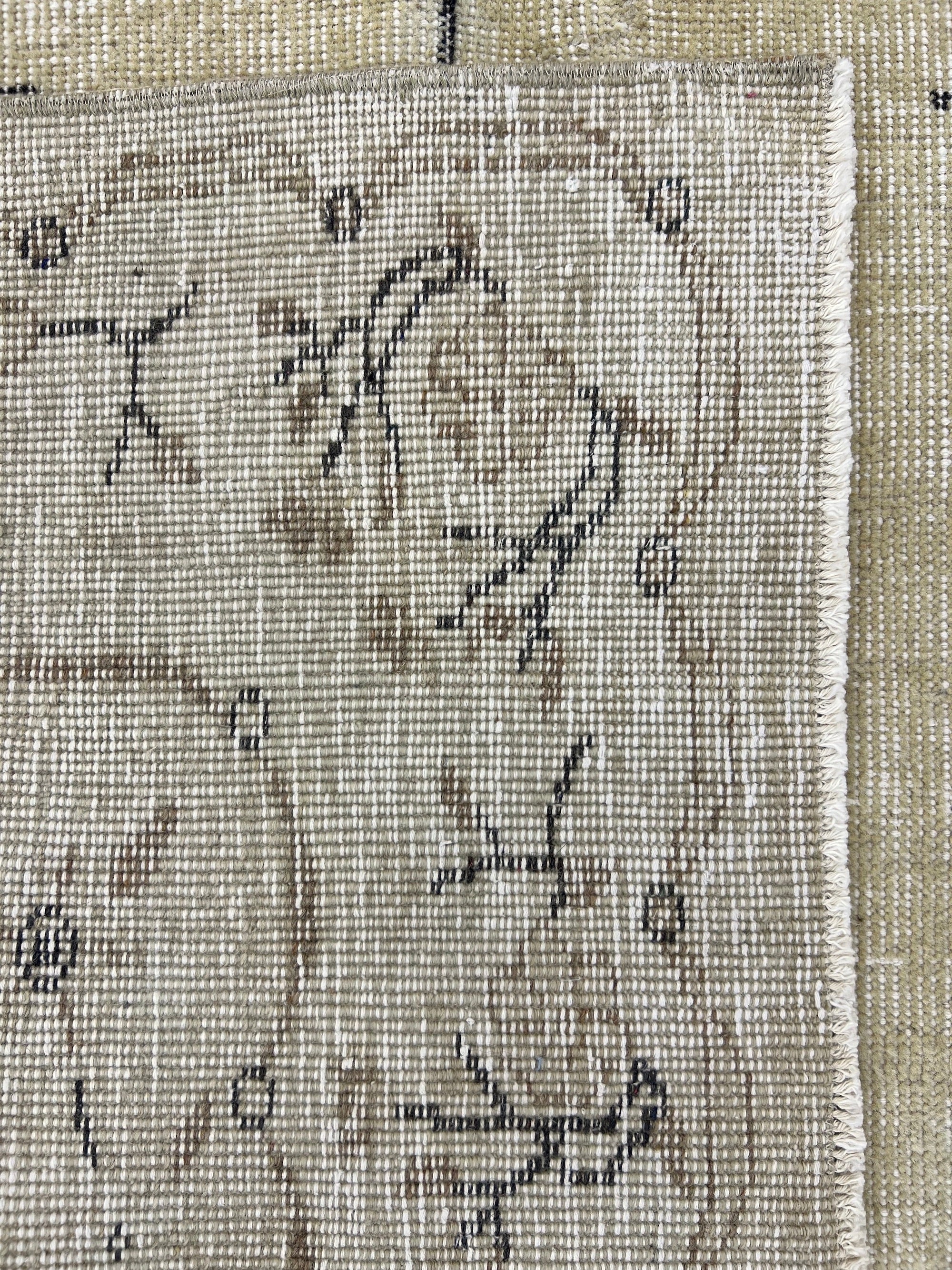 Conny - Vintage Turkish Area Rug