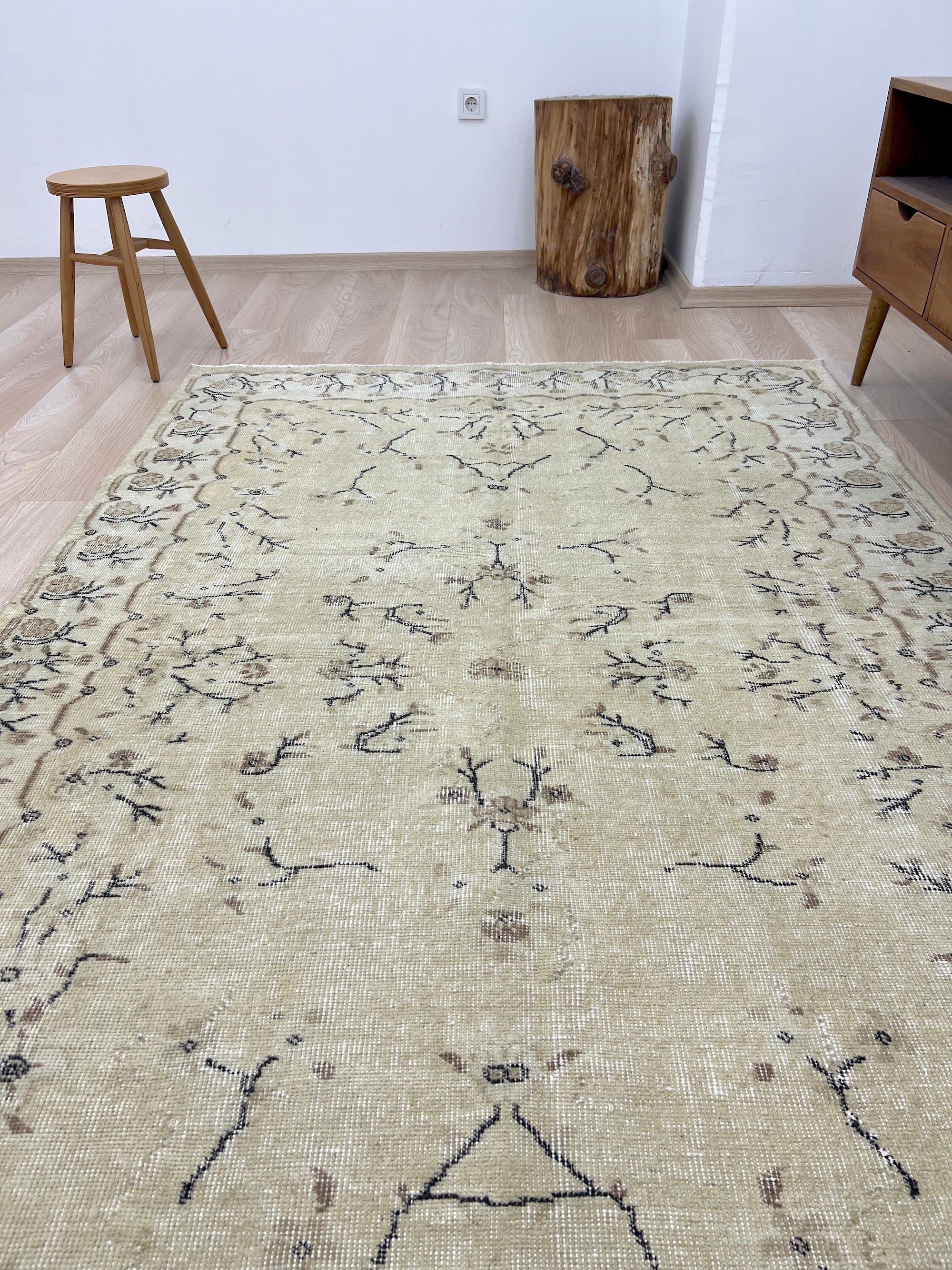 Conny - Vintage Turkish Area Rug