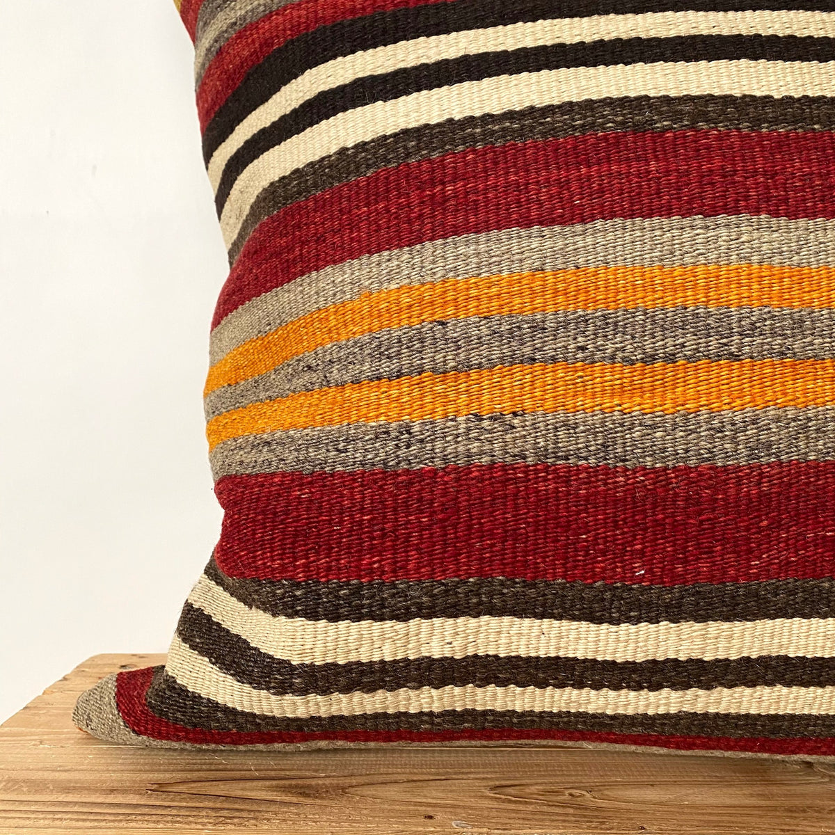 Isolde - Multi Color Kilim Pillow Cover - kudenrugs