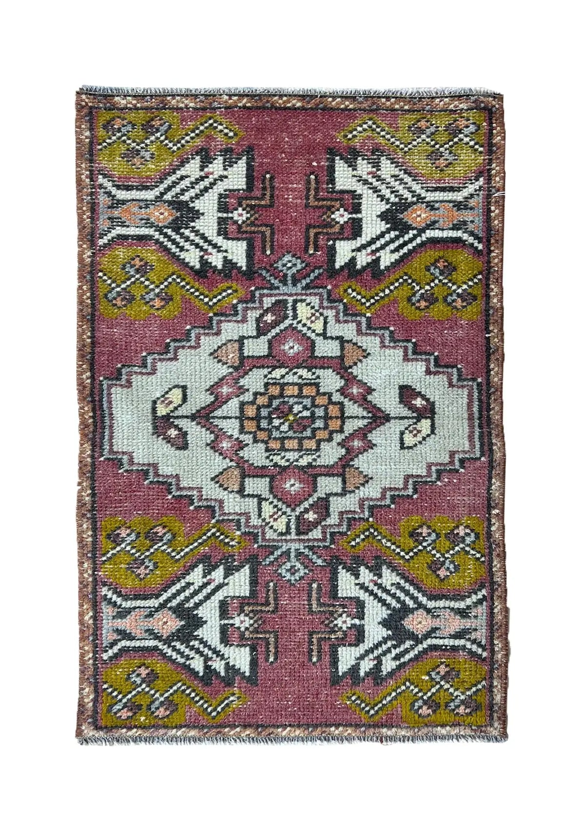 Aldegonda - Vintage Mini Pink Area Rug - kudenrugs