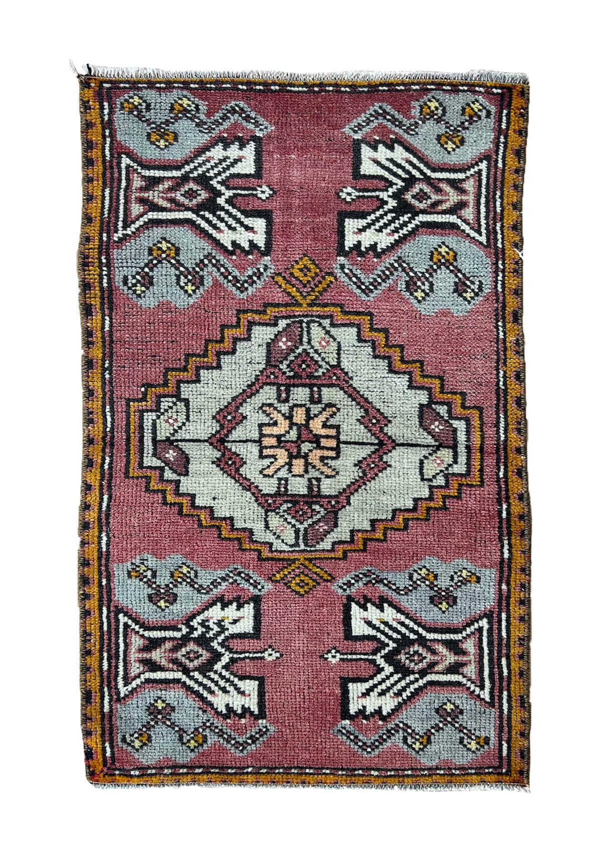 Alessia - Vintage Mini Pink Area Rug - kudenrugs