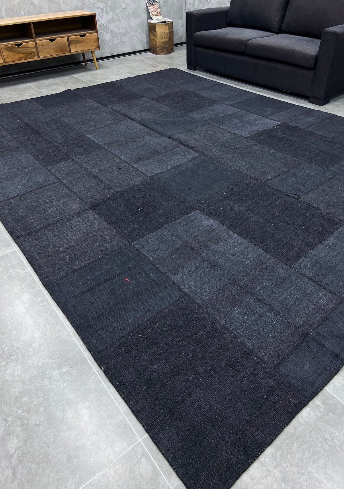 Alissa - Vintage Black Patchwork Rug - kudenrugs