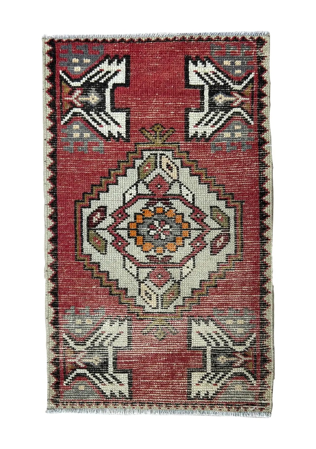 Amadrya - Vintage Mini Red Area Rug - kudenrugs