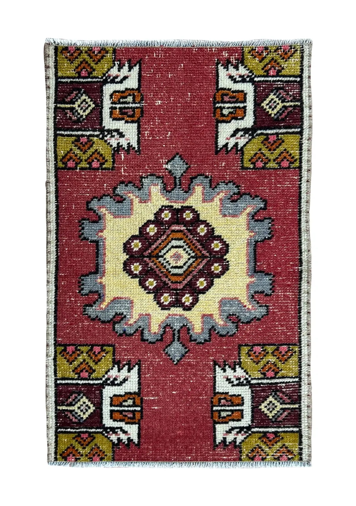 Bernadea - Vintage Mini Red Area Rug - kudenrugs