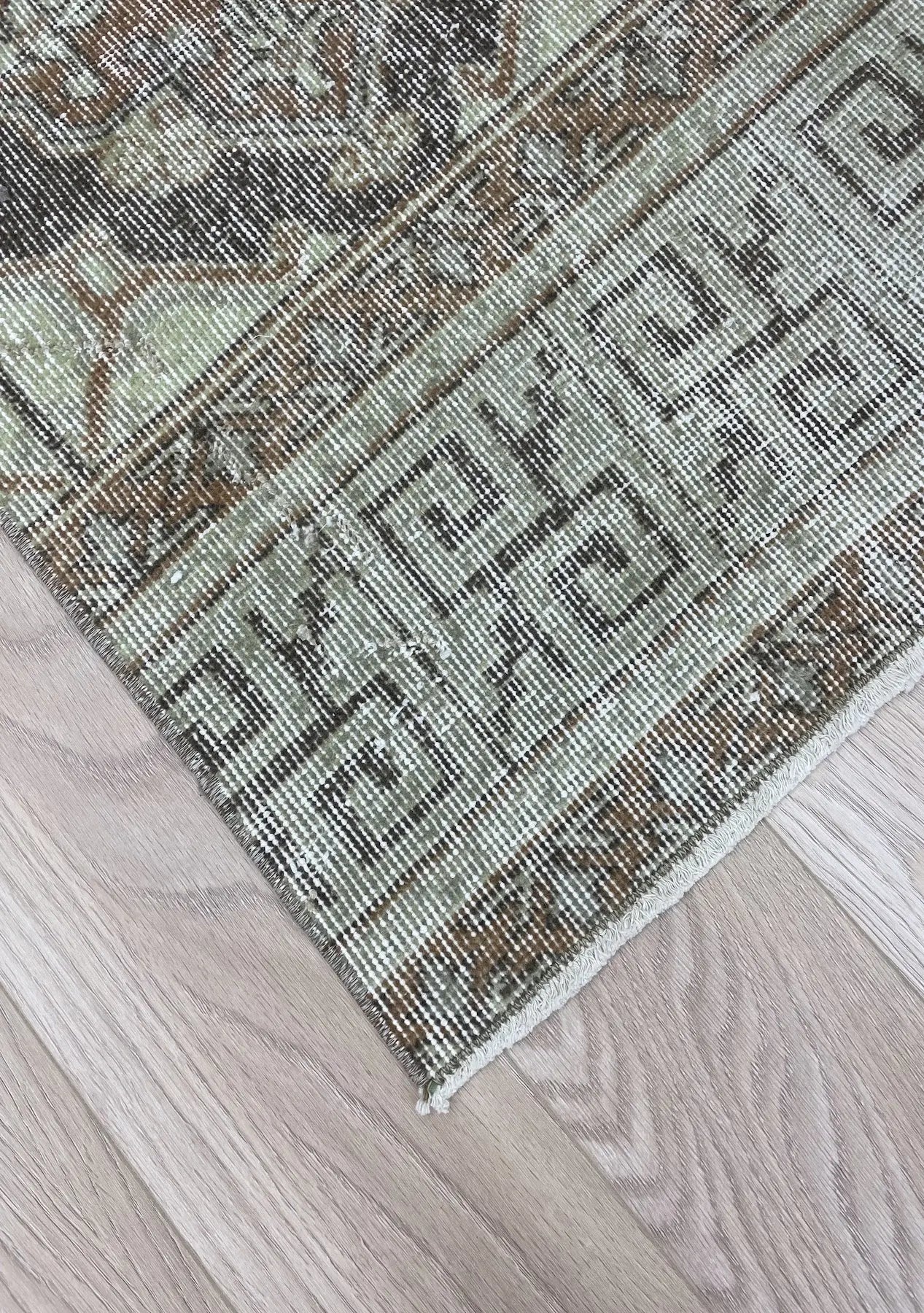 Briar - Vintage Beige Antique Washed Rug - kudenrugs