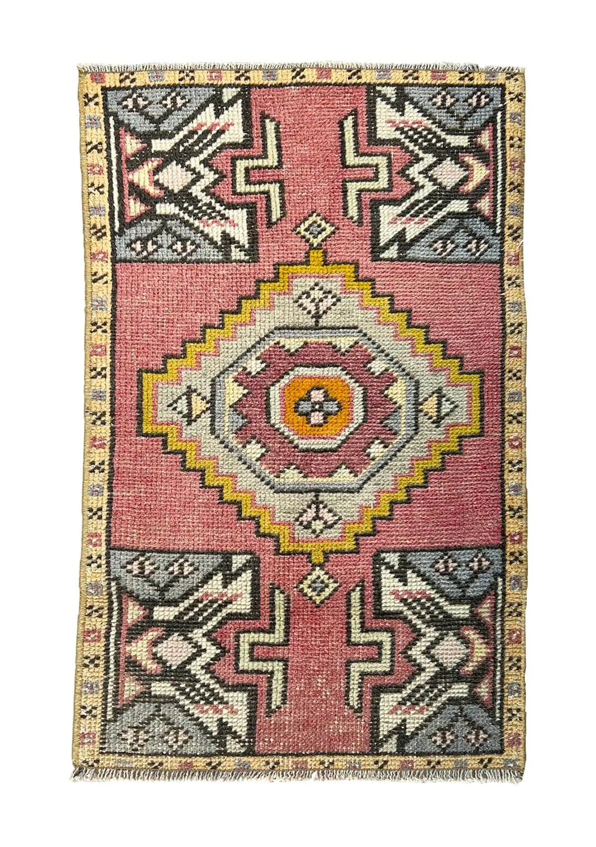Cerys - Vintage Mini Pink Area Rug - kudenrugs