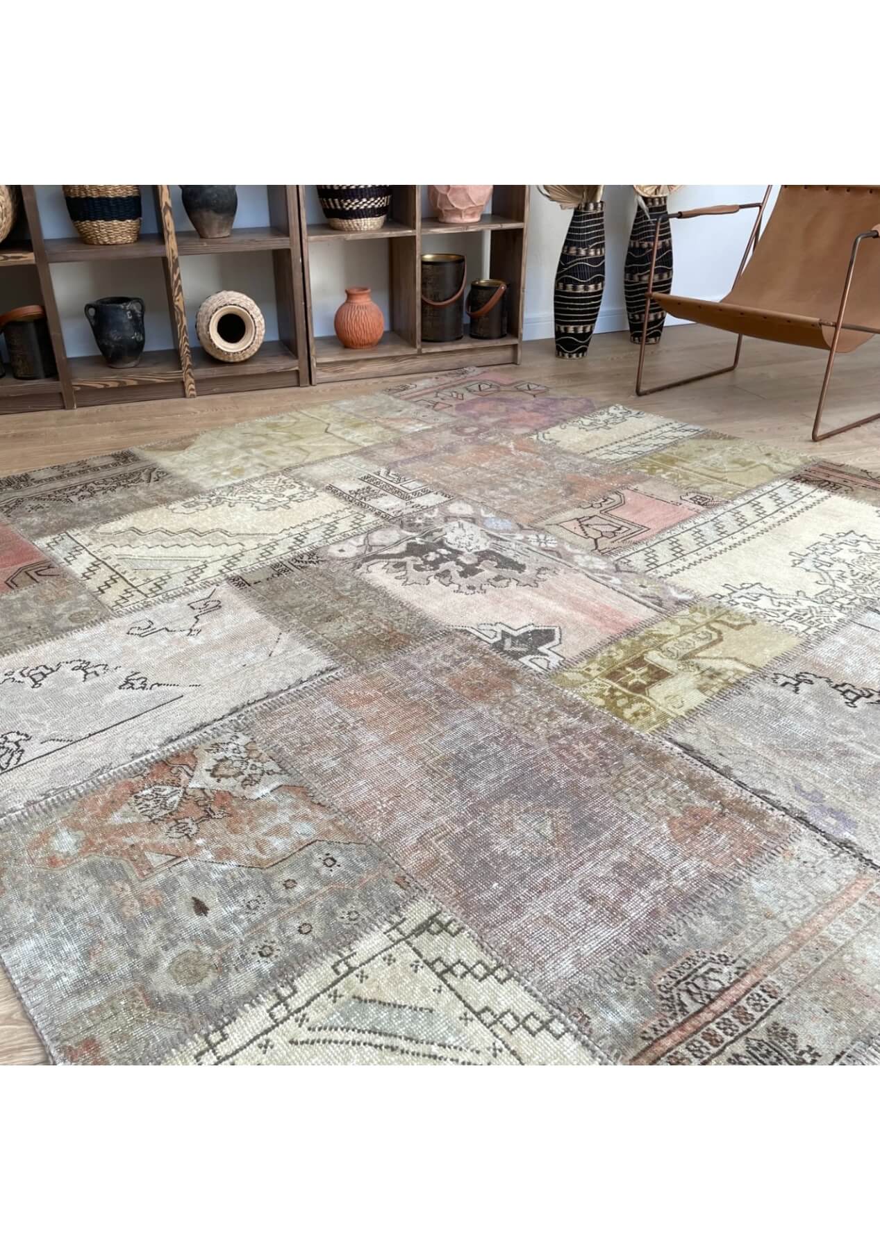 Chantelle - Vintage Turkish Patchwork Rug - kudenrugs