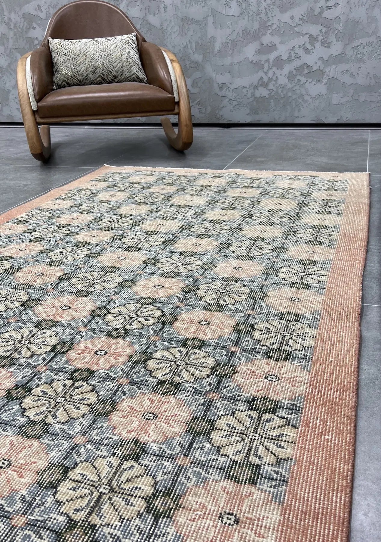 Daleyza - Vintage Blue Antique Washed Rug - kudenrugs