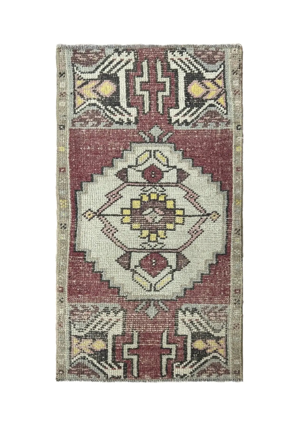 Ellise - Vintage Mini Pink Area Rug - kudenrugs