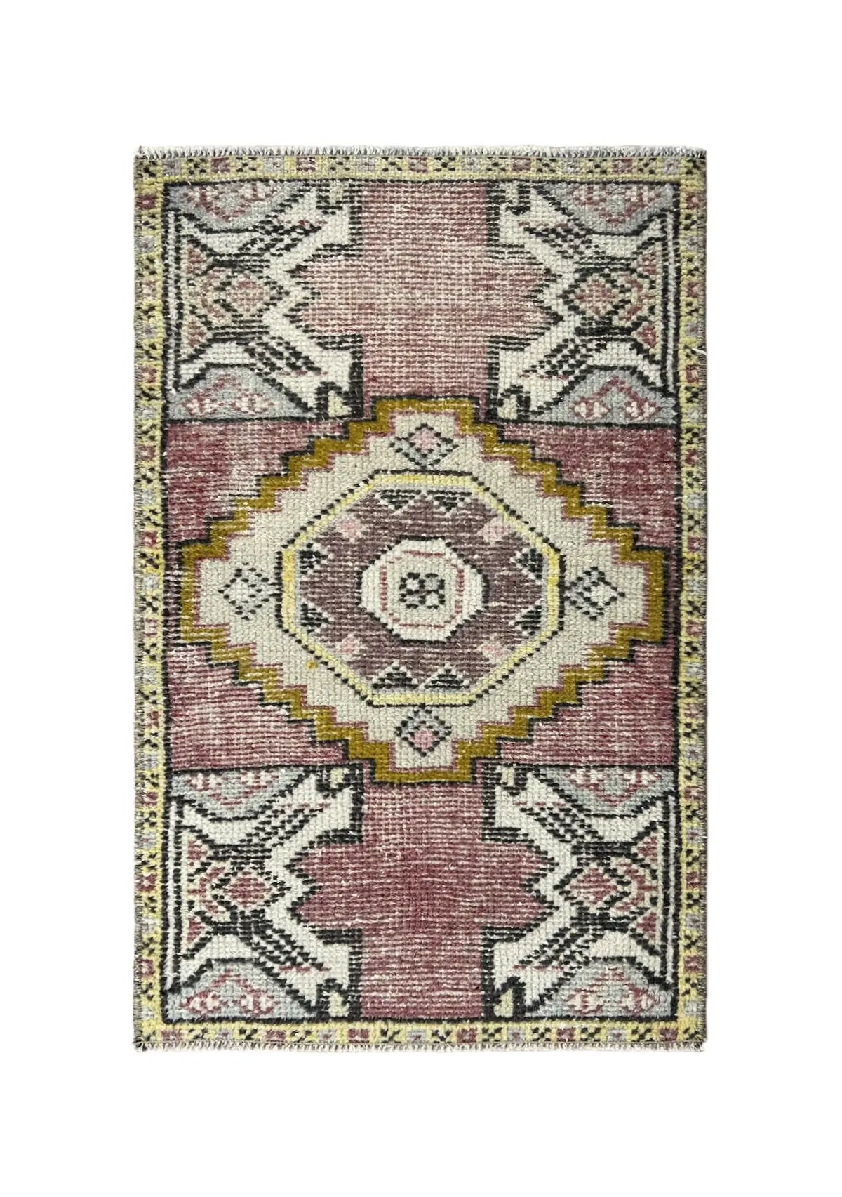 Elyssa - Vintage Mini Pink Area Rug - kudenrugs