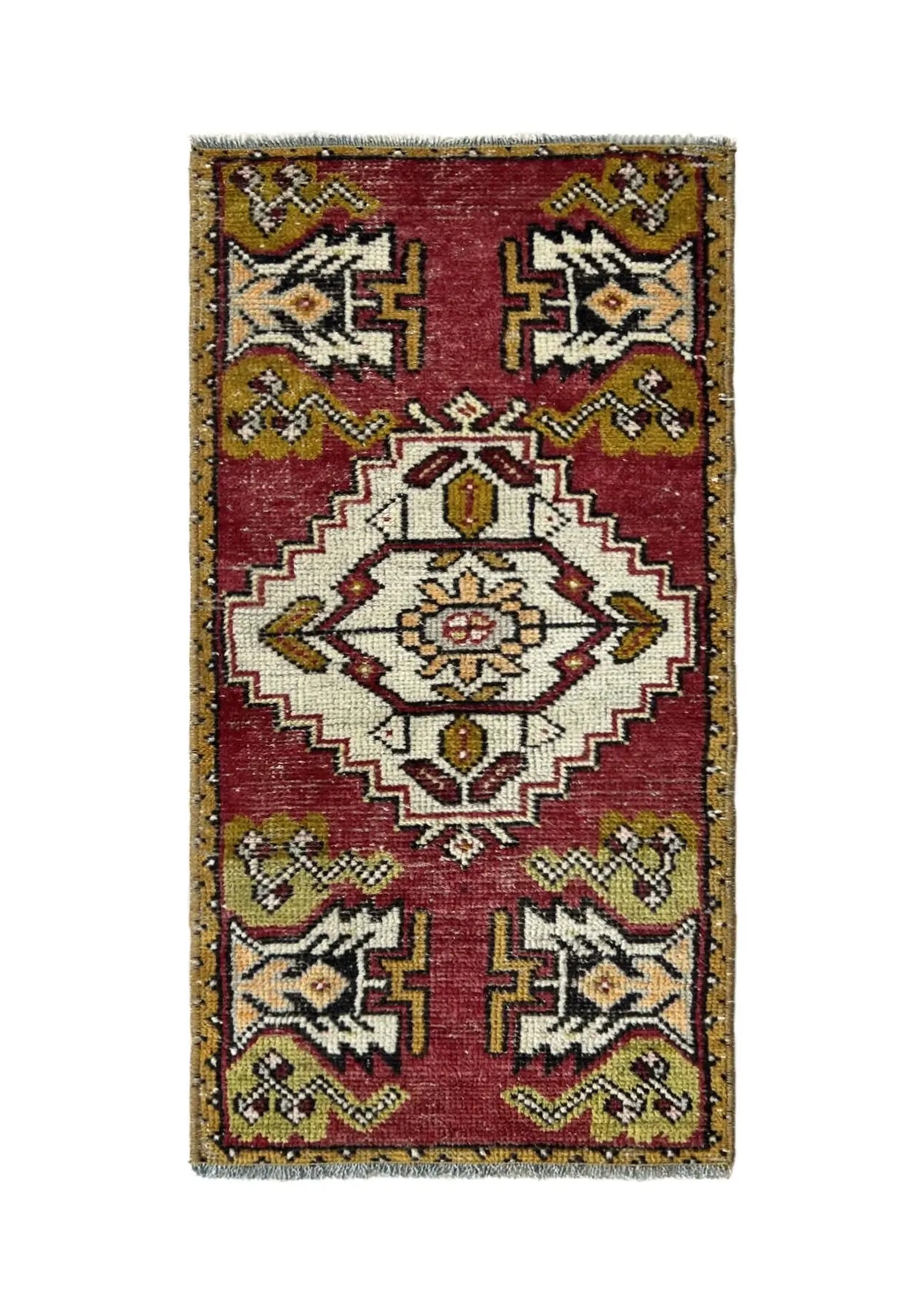 Emmye - Vintage Mini Red Area Rug - kudenrugs