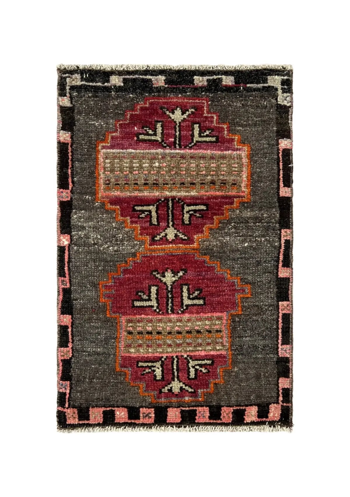 Enjelliquah - Vintage Mini Gray Area Rug - kudenrugs