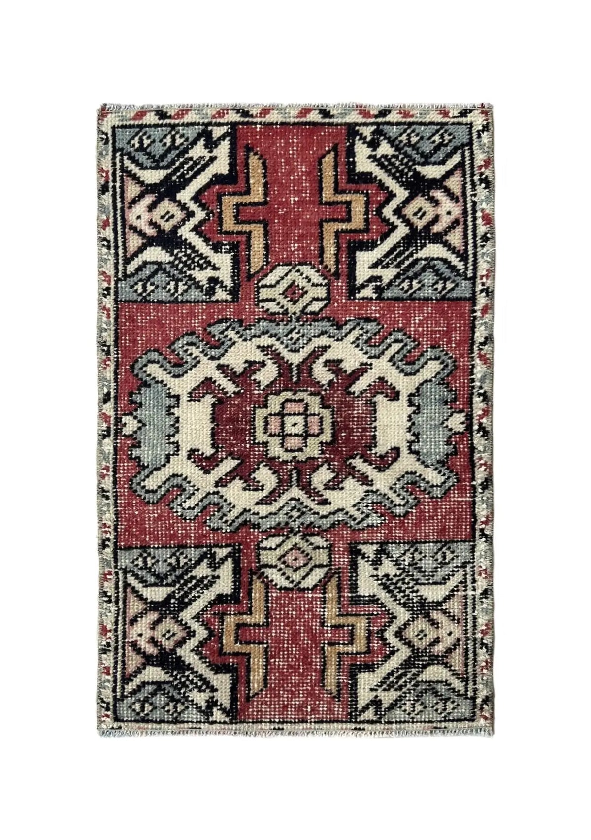 Erynn - Vintage Mini Red Area Rug - kudenrugs