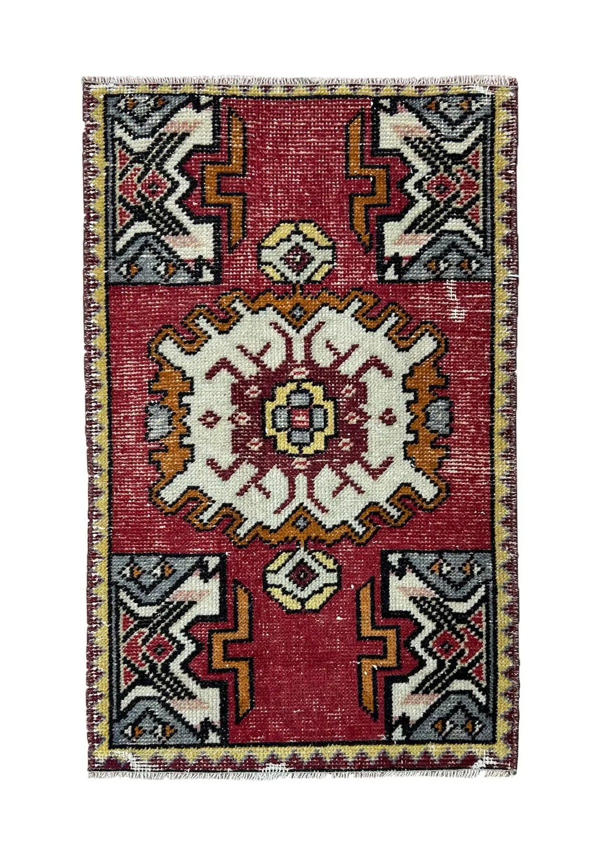 Gertrude - Vintage Mini Red Area Rug - kudenrugs