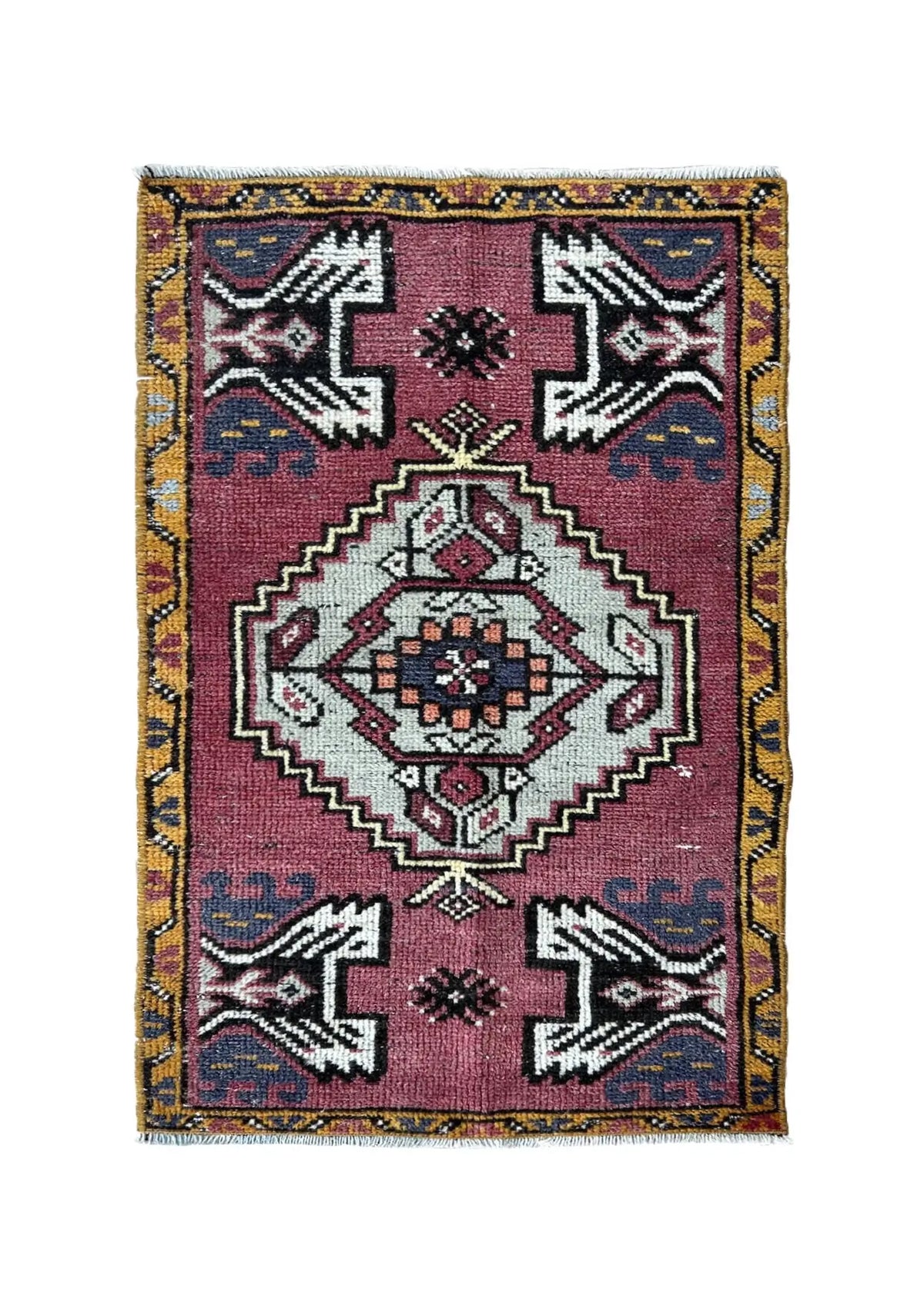 Haiah - Vintage Mini Pink Area Rug - kudenrugs