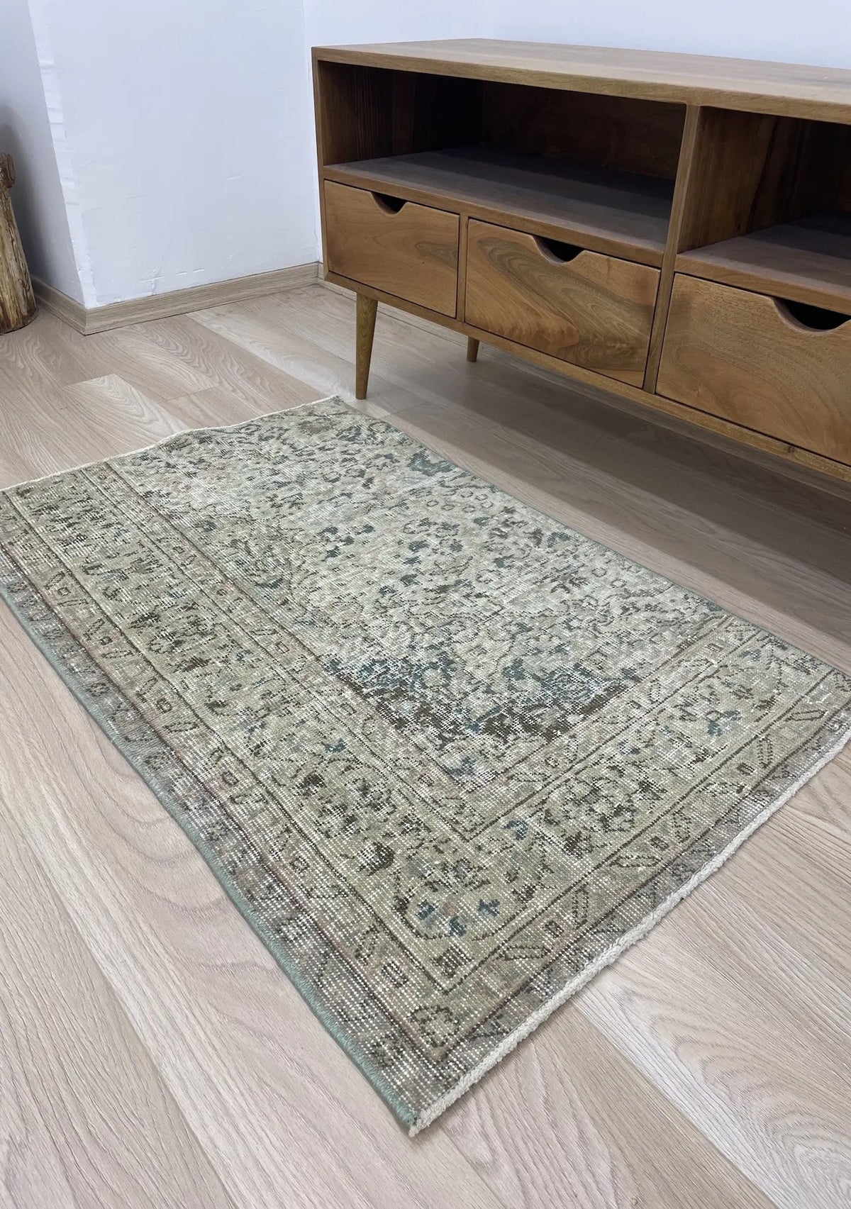 Halle - Vintage Beige Overdyed Rug - kudenrugs