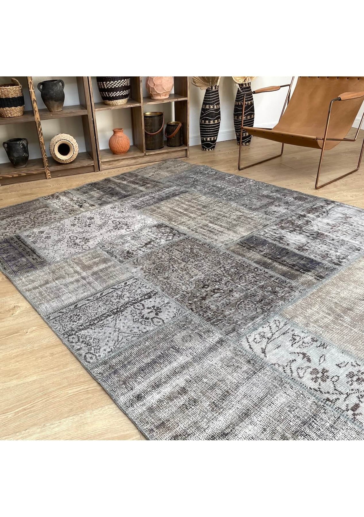 Helen - Vintage Gray Patchwork Rug - kudenrugs