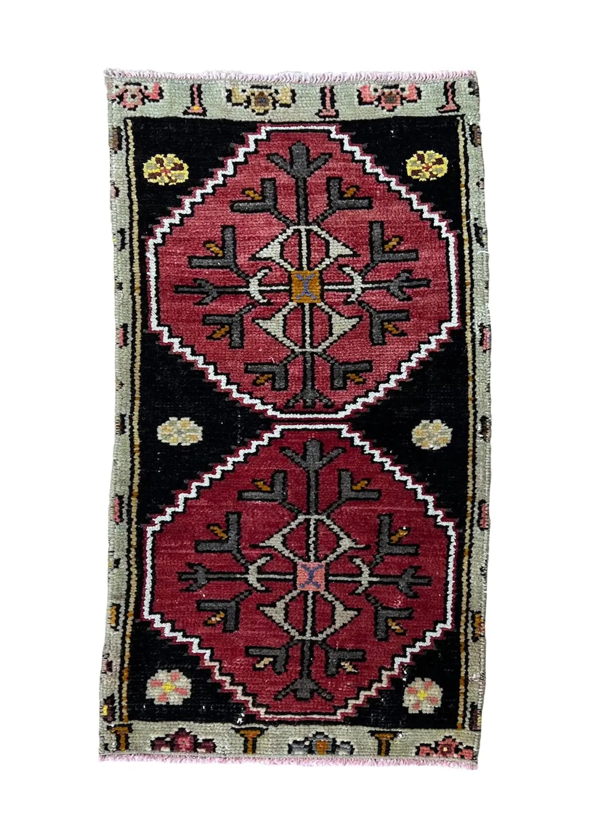 Hesperia - Vintage Mini Black Area Rug - kudenrugs