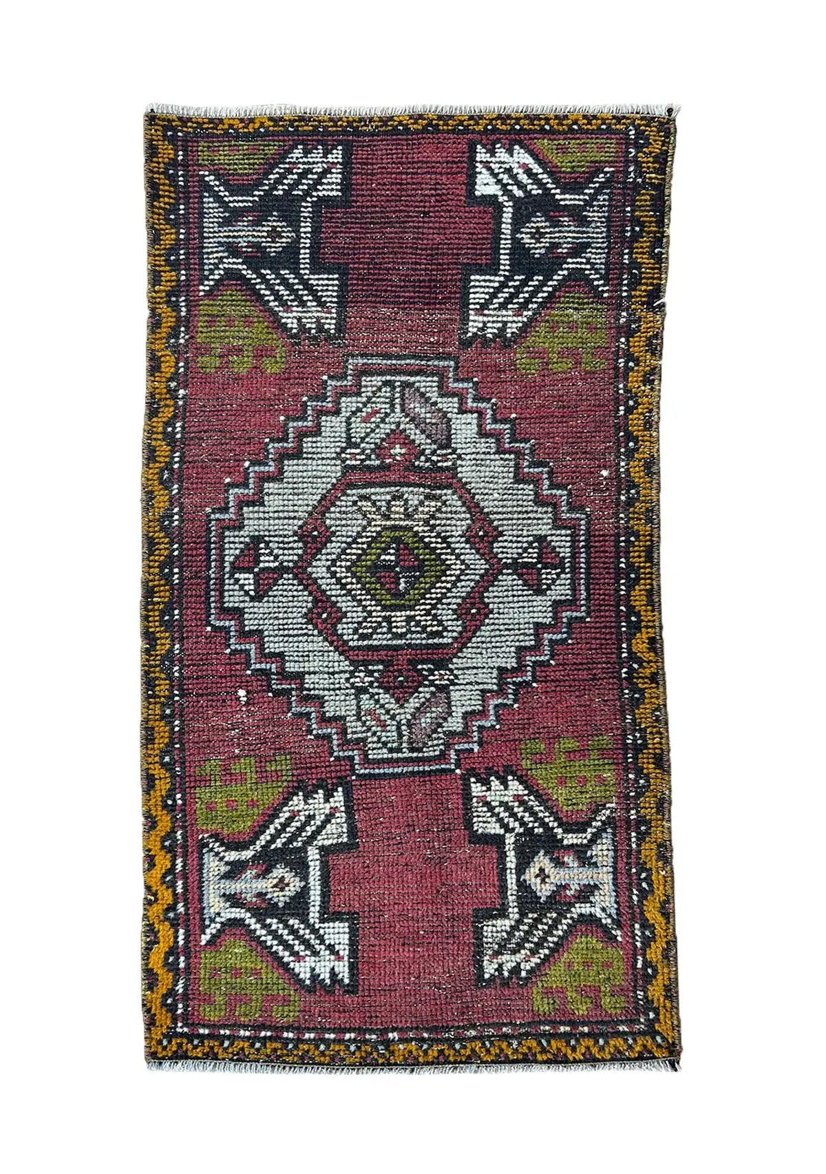 Hildred - Vintage Mini Pink Area Rug - kudenrugs