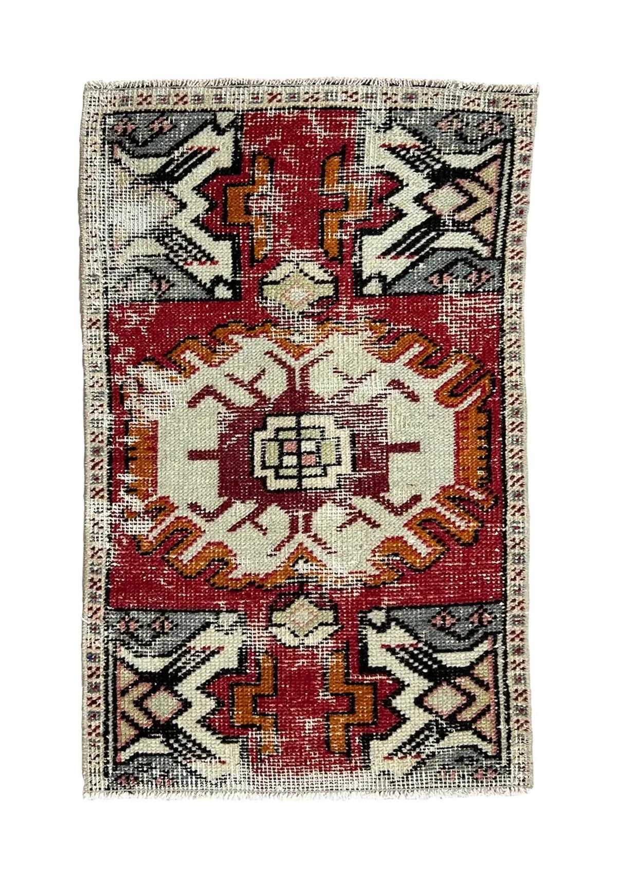 Hristina - Vintage Mini Red Area Rug - kudenrugs